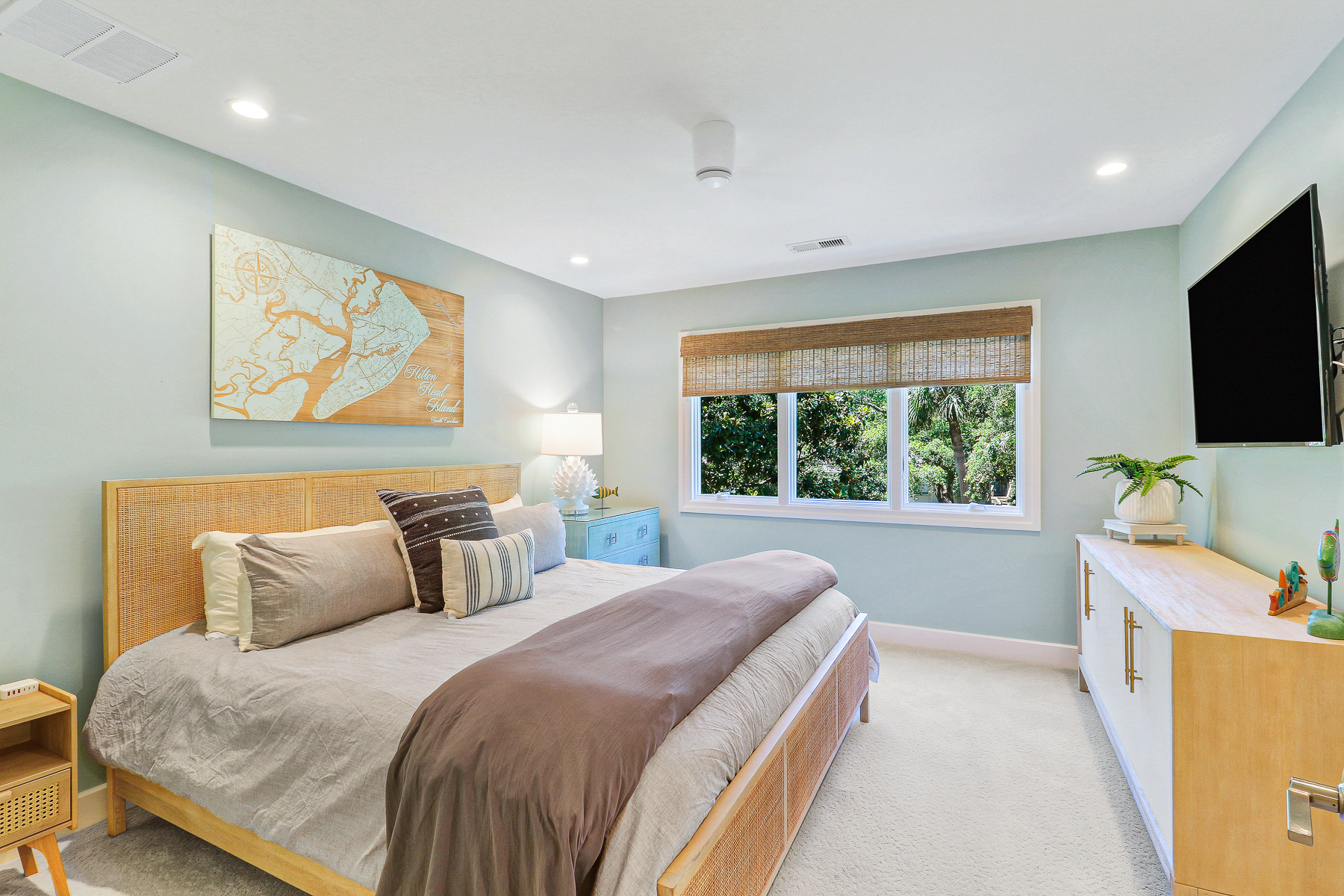 39 Turtle Lane | Bedroom 2 w/ king bed and ensuite bathroom