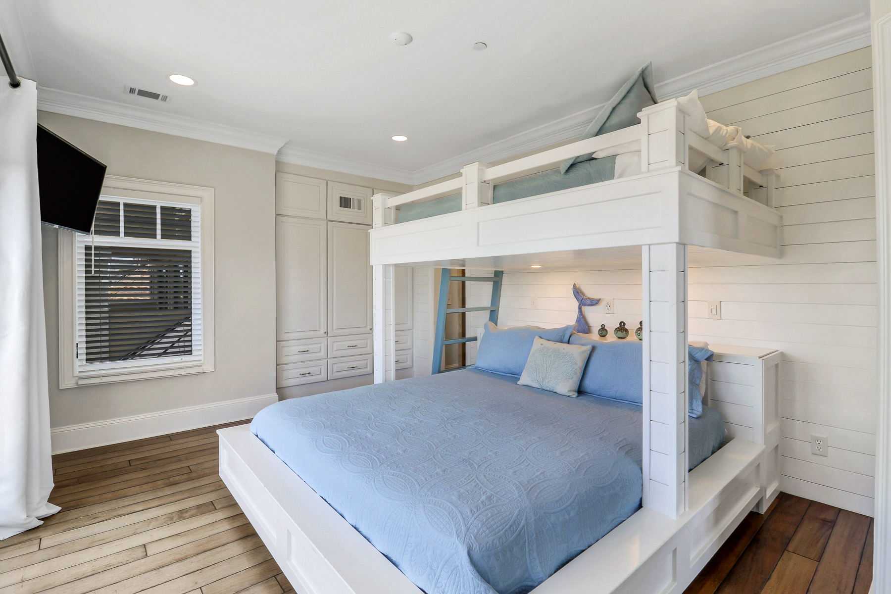 1 Collier Beach Road | Bedroom 4 Double over King bunk bed 