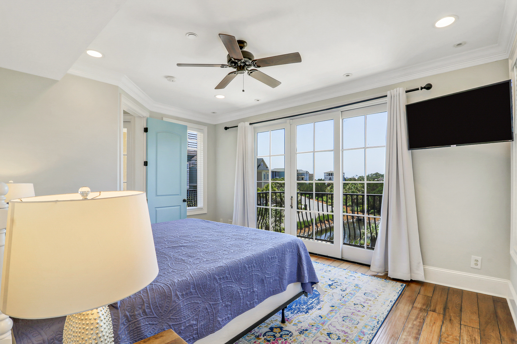 1 Collier Beach Road | Bedroom 3 King bed and ensuite bathroom