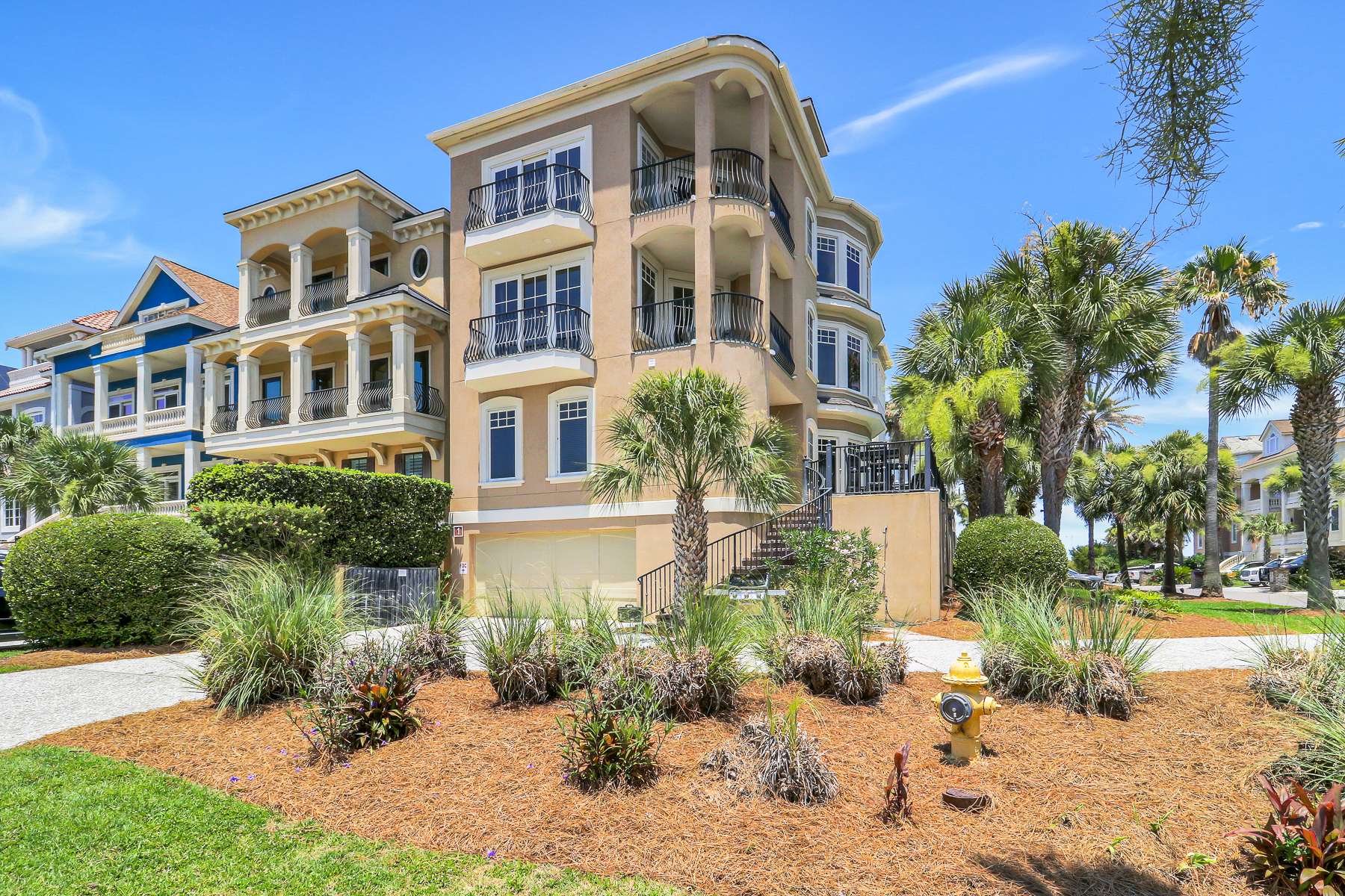 1 Collier Beach Road | Exterior views 
