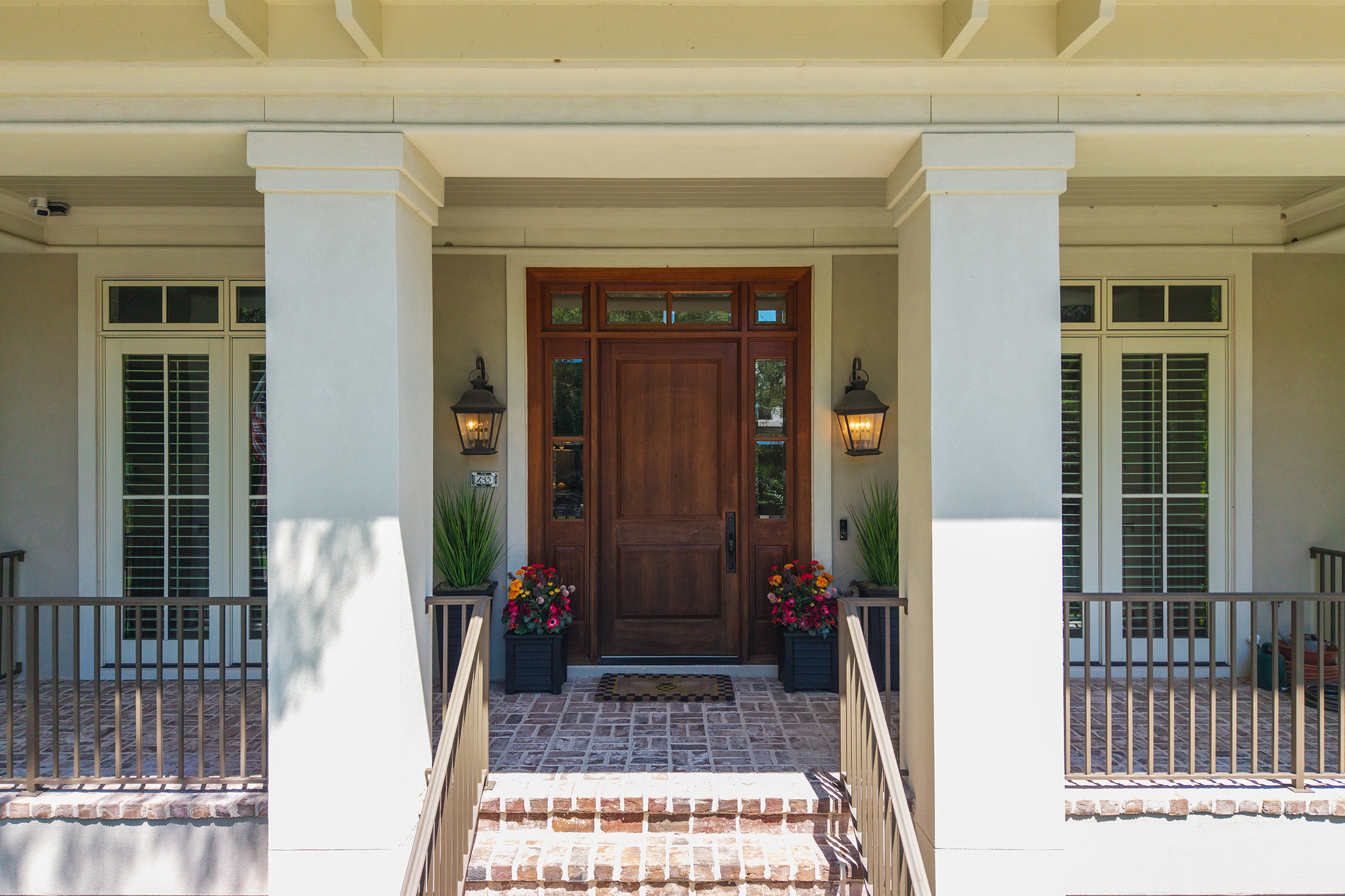 135 Mooring Buoy | Front of house