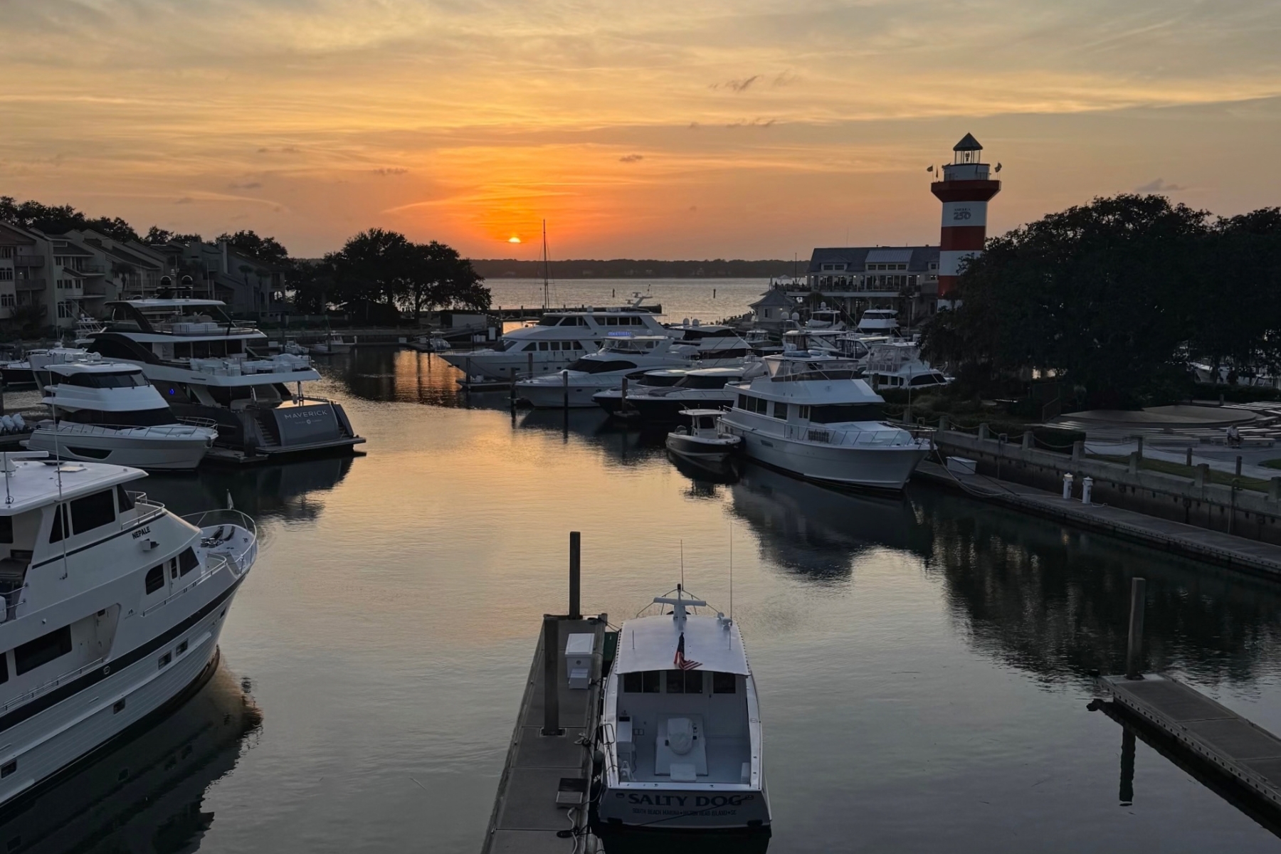 858 Ketch Court | Harbour sunset views from balcony
