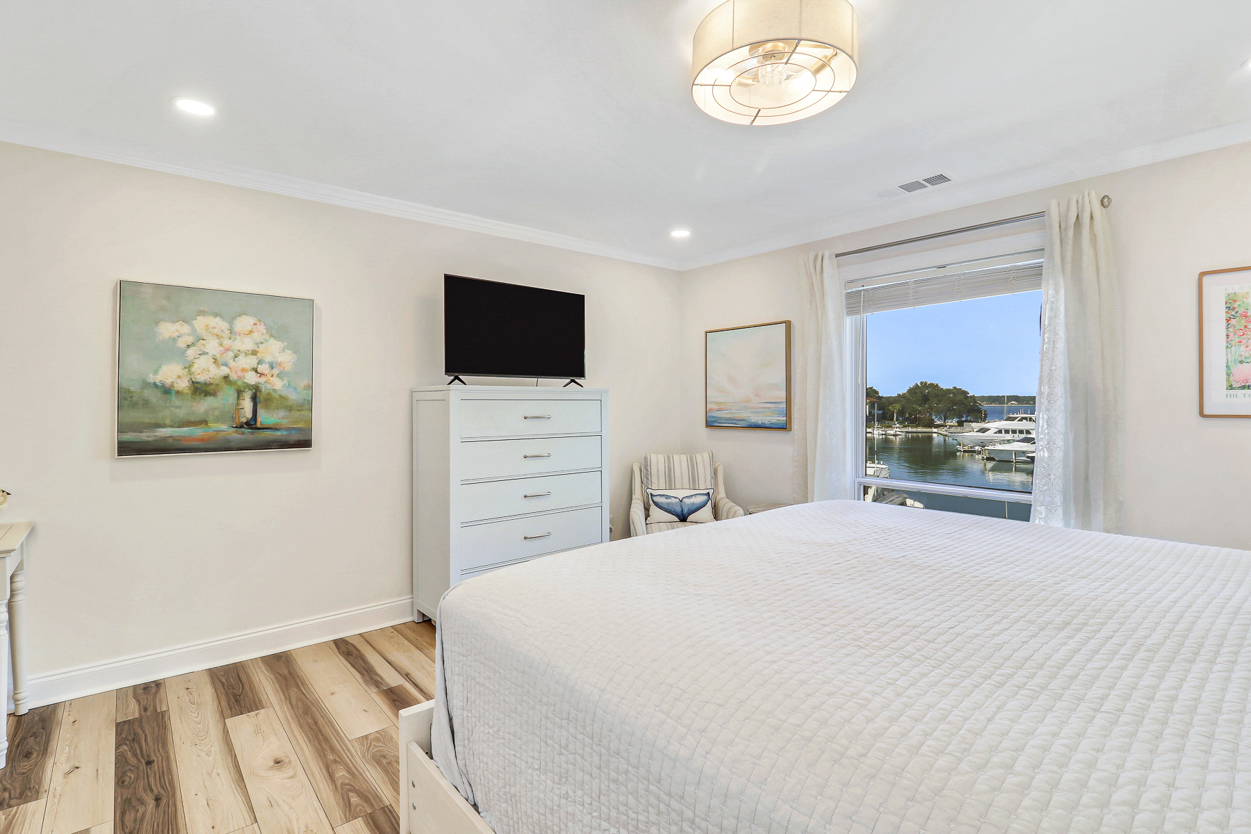 858 Ketch Court | Bedroom King Bed w/ lighthouse views 