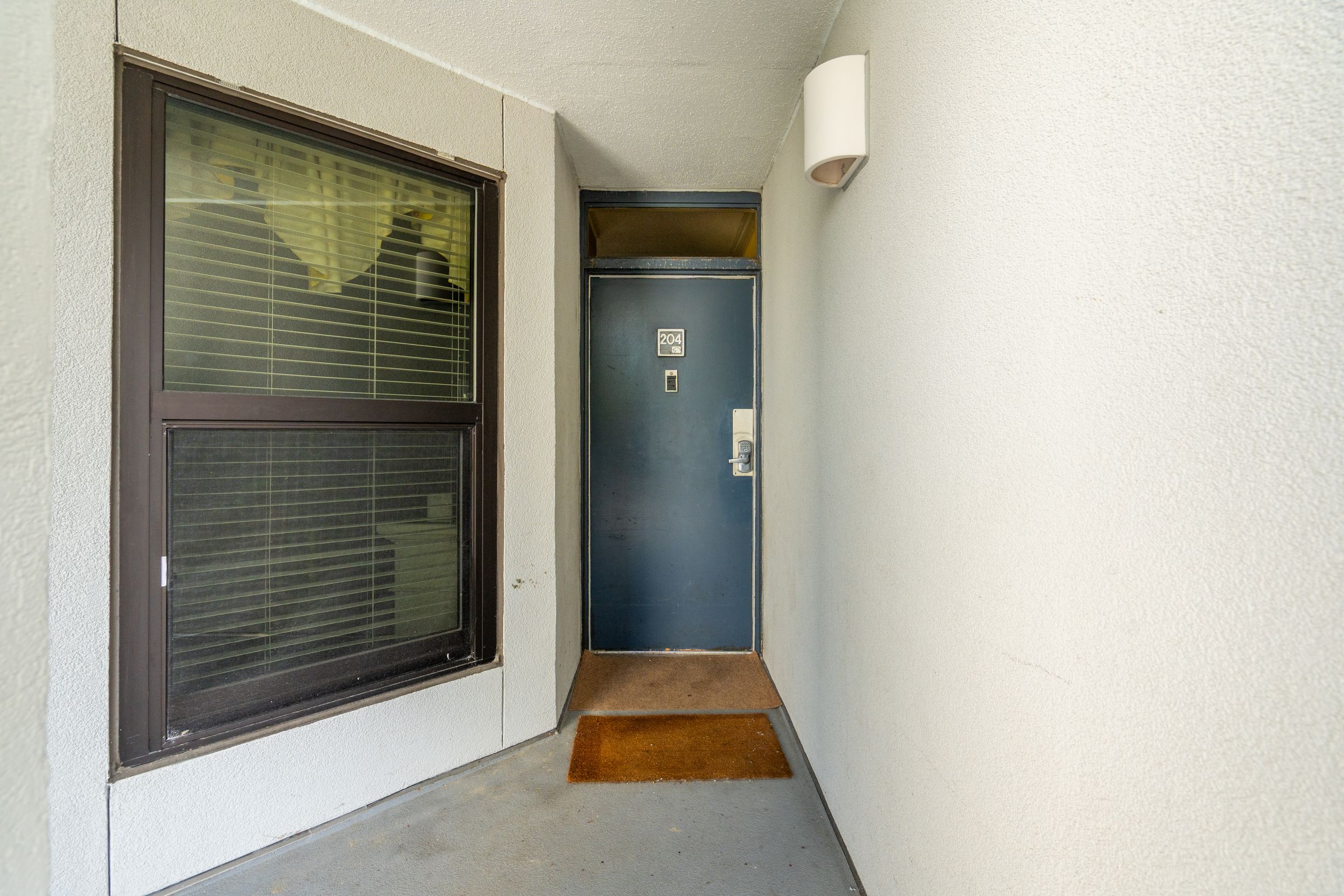 Shipwatch A 204 | Photo 3