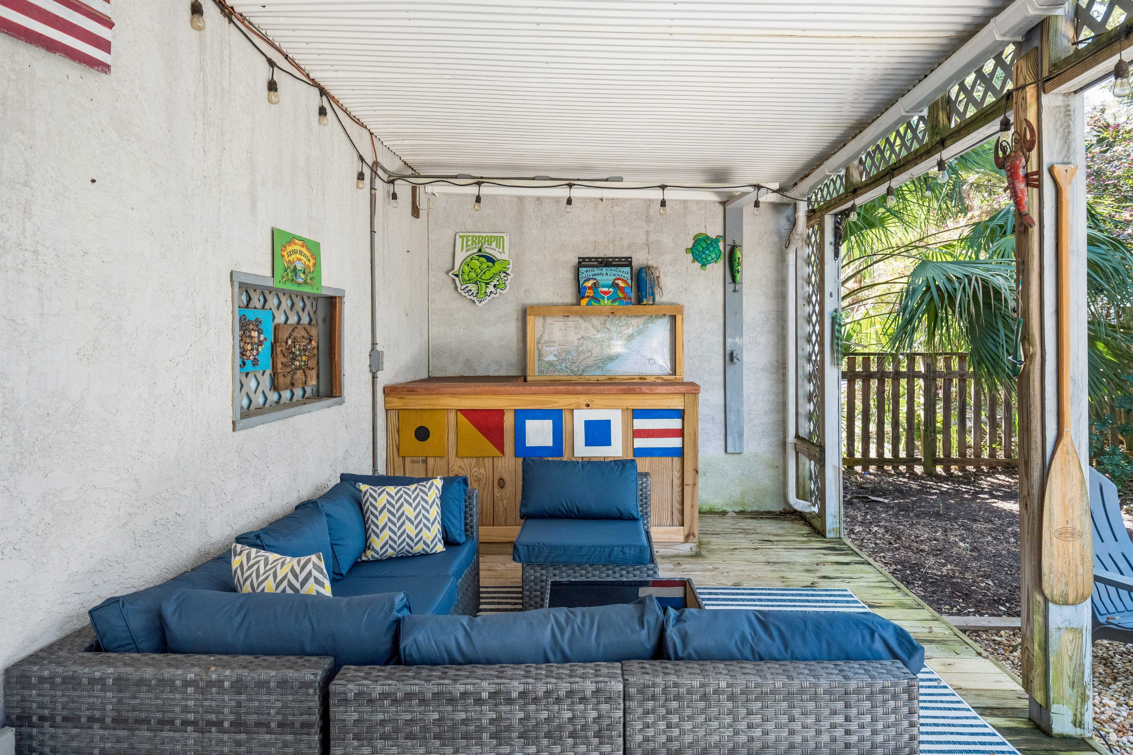 32nd Ave 13 | Photo 2