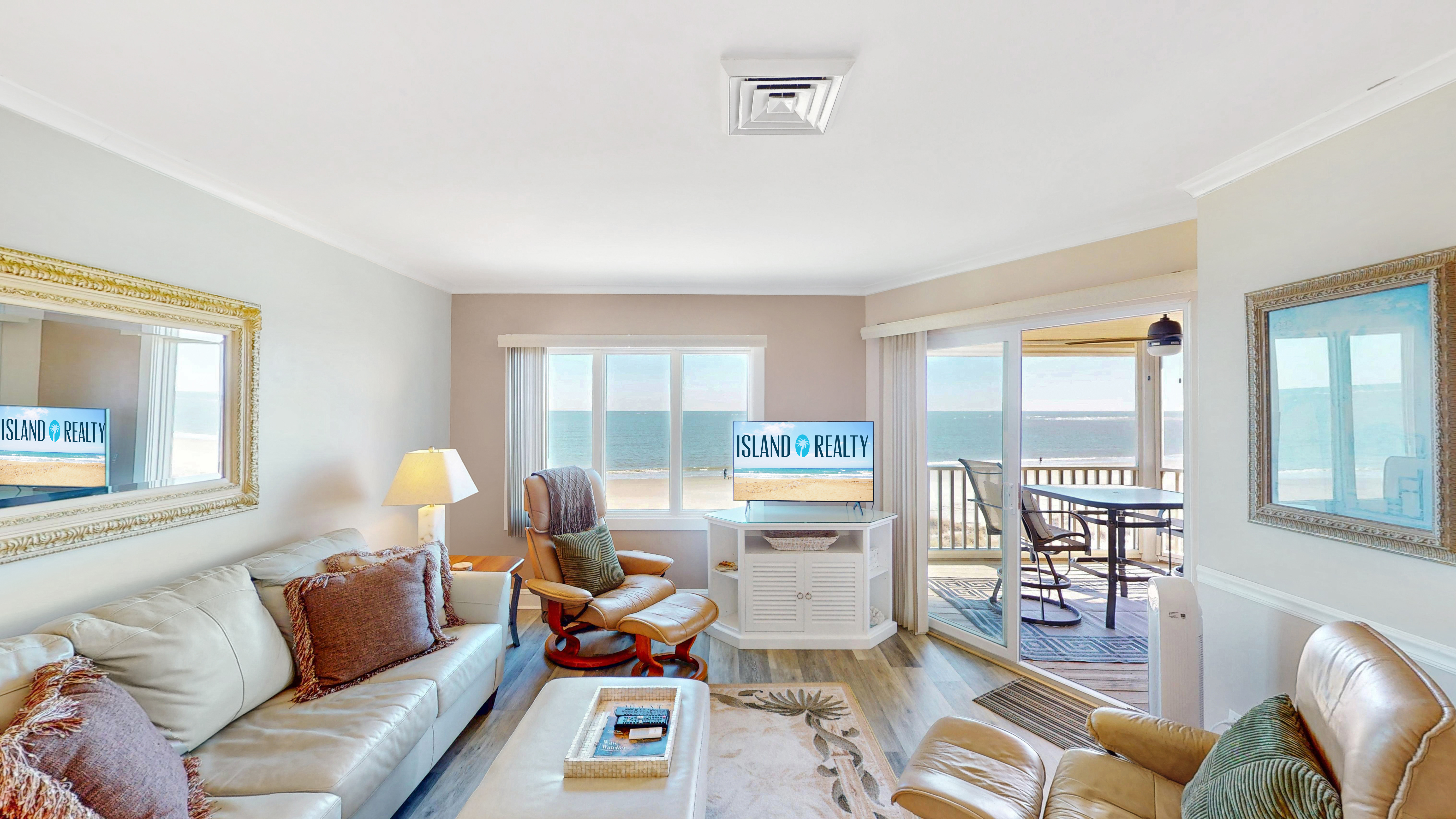 Port O Call B302 | Photo 3