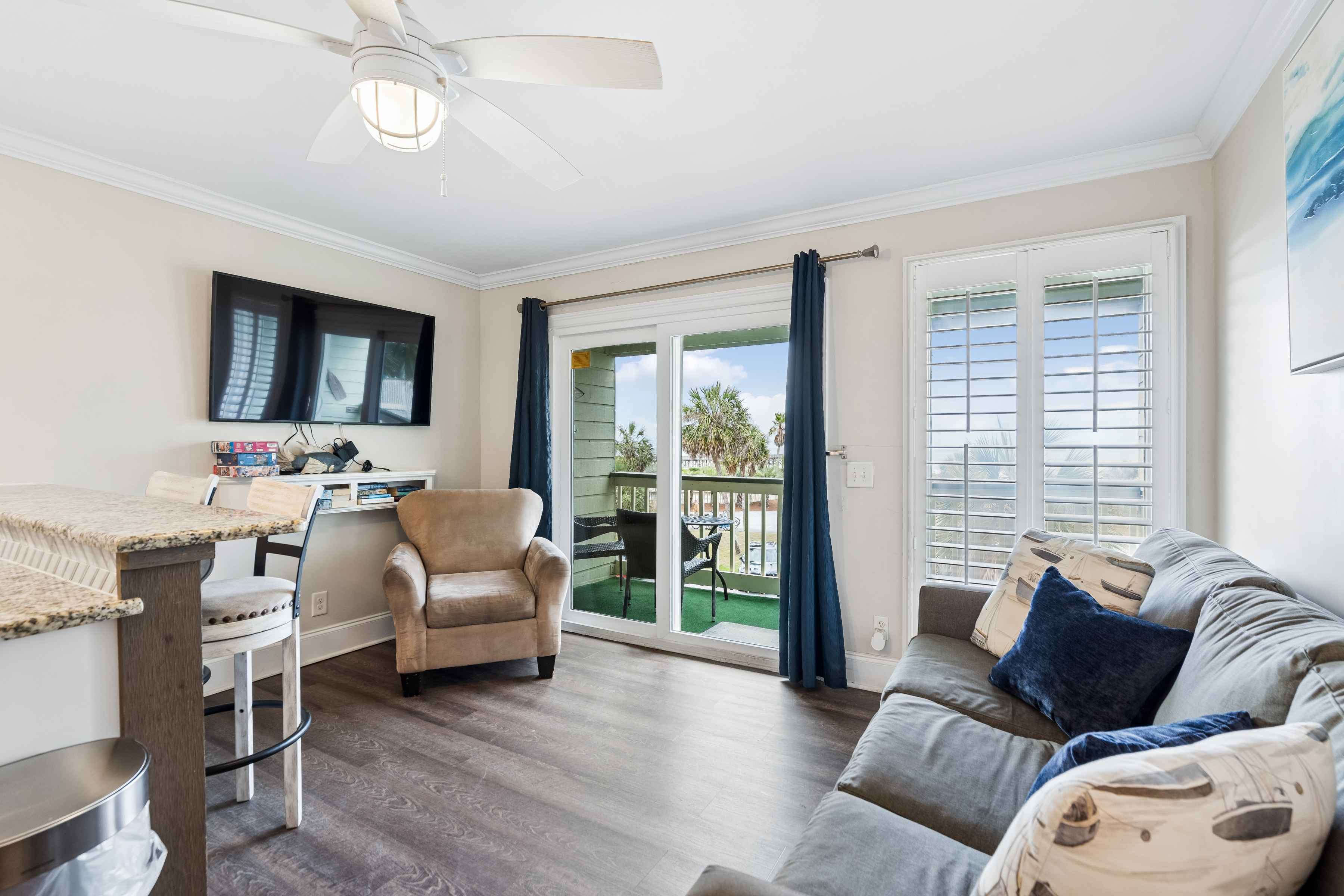Sea Cabin 235 C