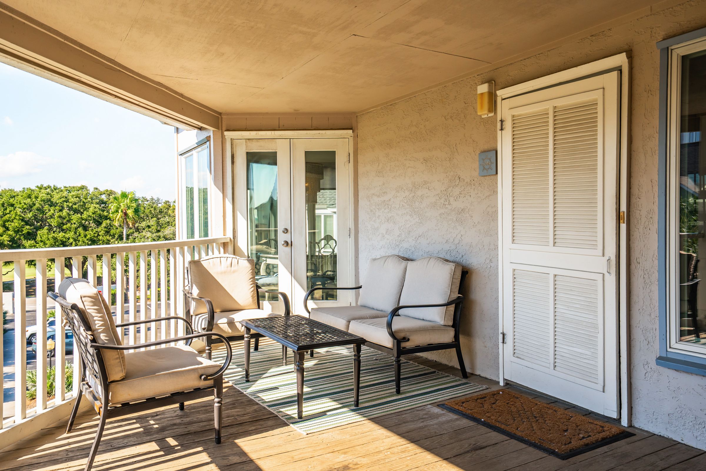 Tidewater I 304 | Photo 2