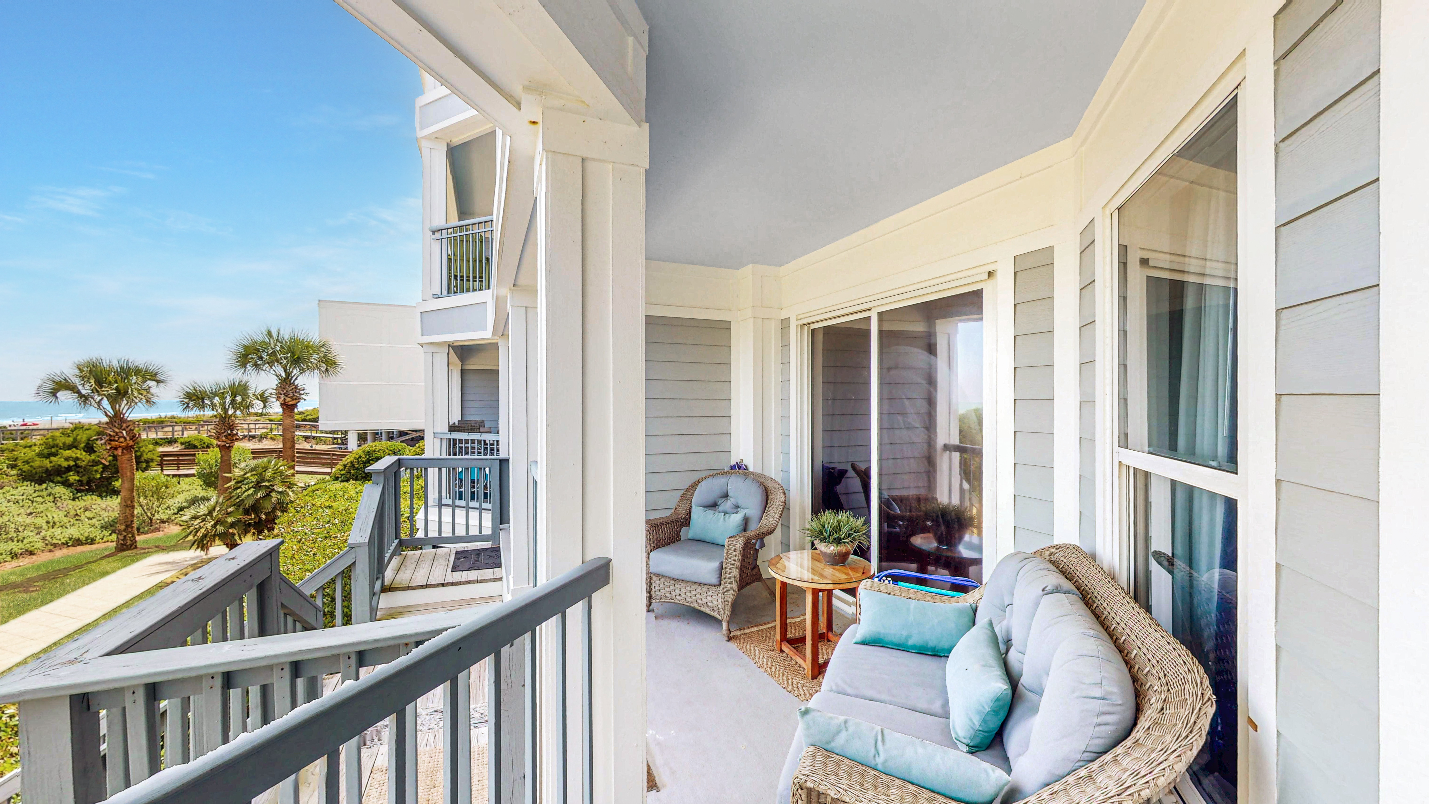 Ocean Blvd 1140 #104 | Photo 2