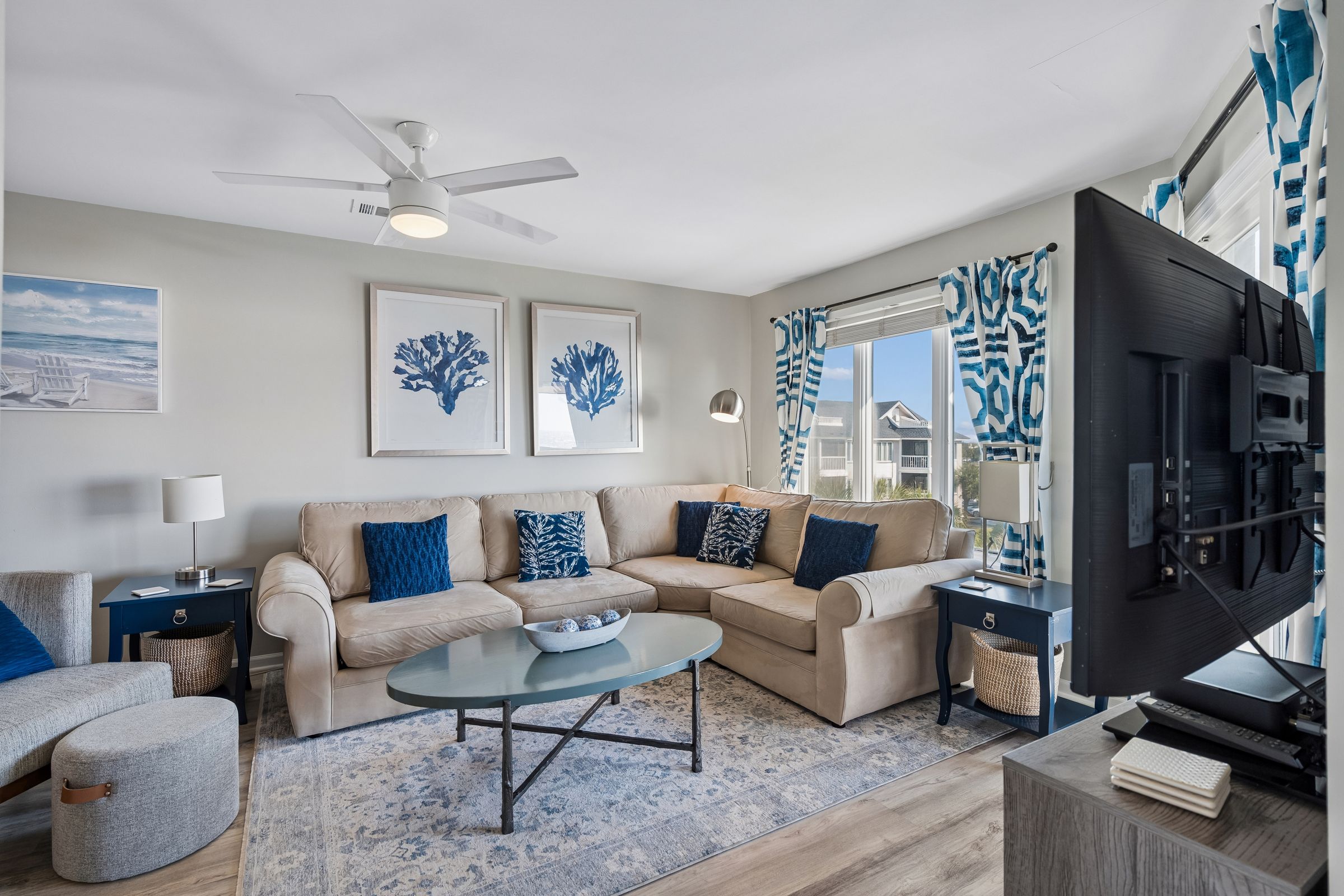 Tidewater I 302 | Photo 3