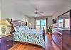 JC Resorts - Vacation Rental - Beach Cottages II 405 - Indian Shores - Main Bedroom 1 
