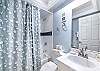 JC Resorts - Vacation Rental - Hamilton House 304 - Indian Rocks Beach – 2nd Bathroom