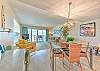JC Resorts - Vacation Rental - Ram Sea 401 - North Redington Beach - Dining Room