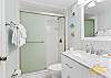 JC Resorts - Vacation Rental - Sand Dollar 309 - Indian Shores - Master Bathroom