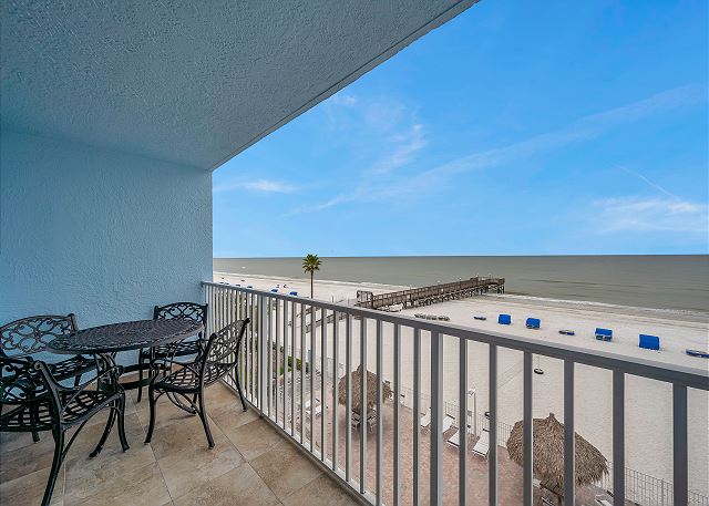JC Resorts - Vacation Rental - Sand Dollar 309 -Indian Shores - Private Pier and Sand View from Balcony
