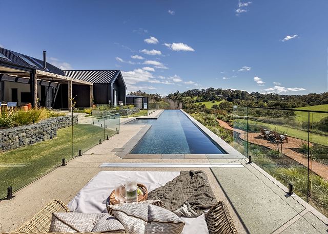 The Valley Lodge