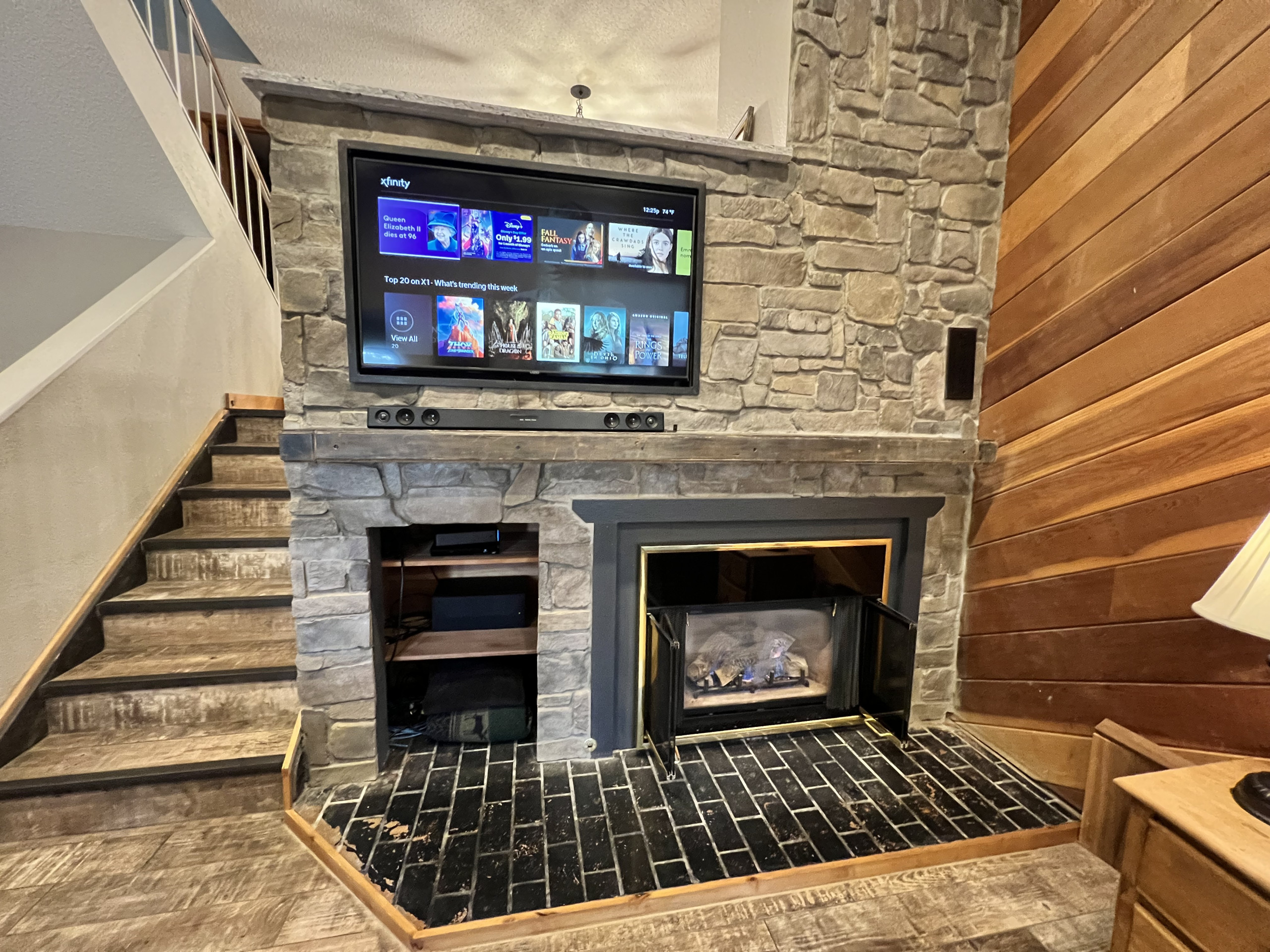 Winterpoint Apres Ski Townhome - Walk to Main St. - Pool + Hot tubs | Photo 8