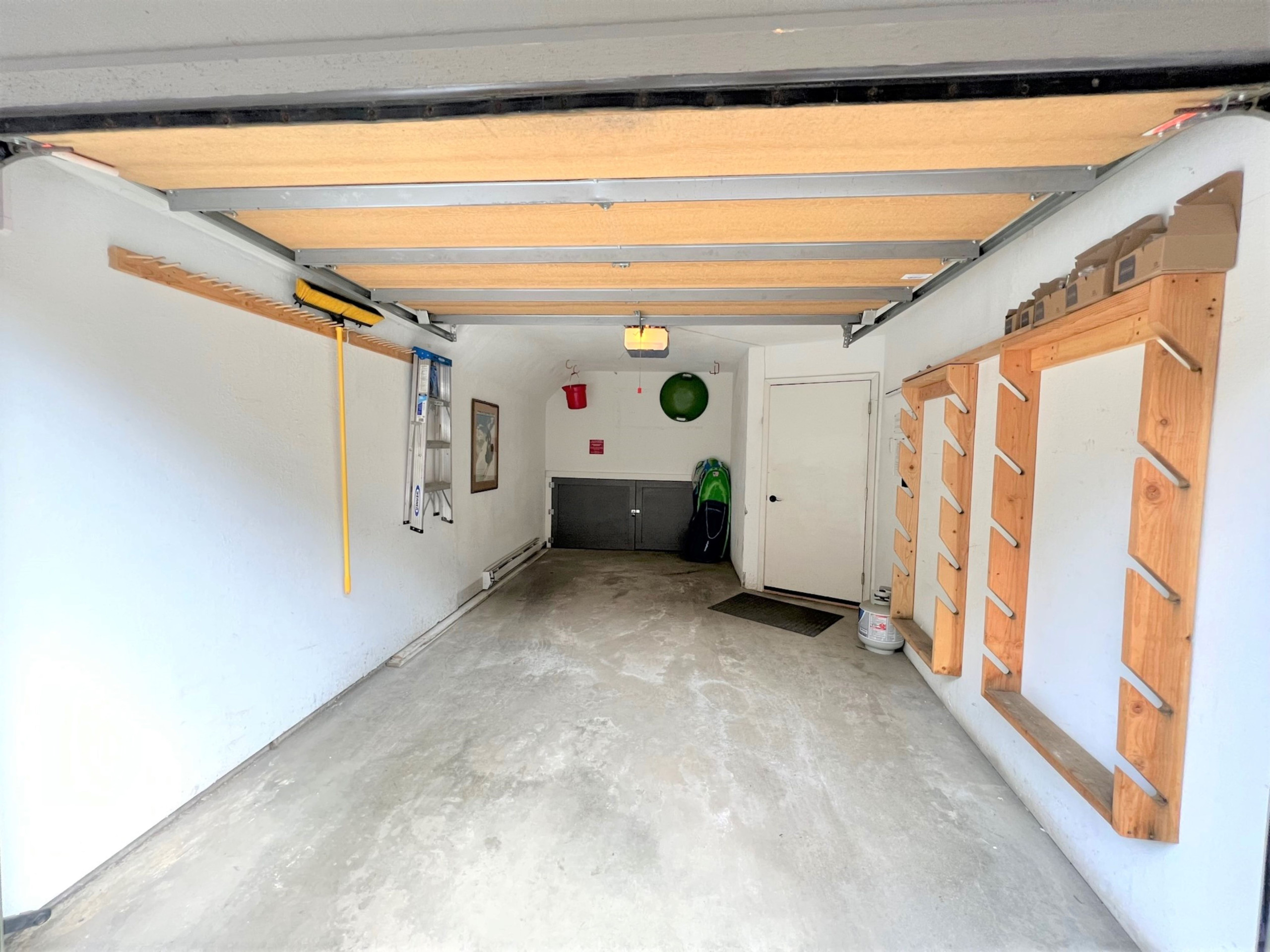 Winterpoint Apres Ski Townhome - Walk to Main St. - Pool + Hot tubs | Photo 30