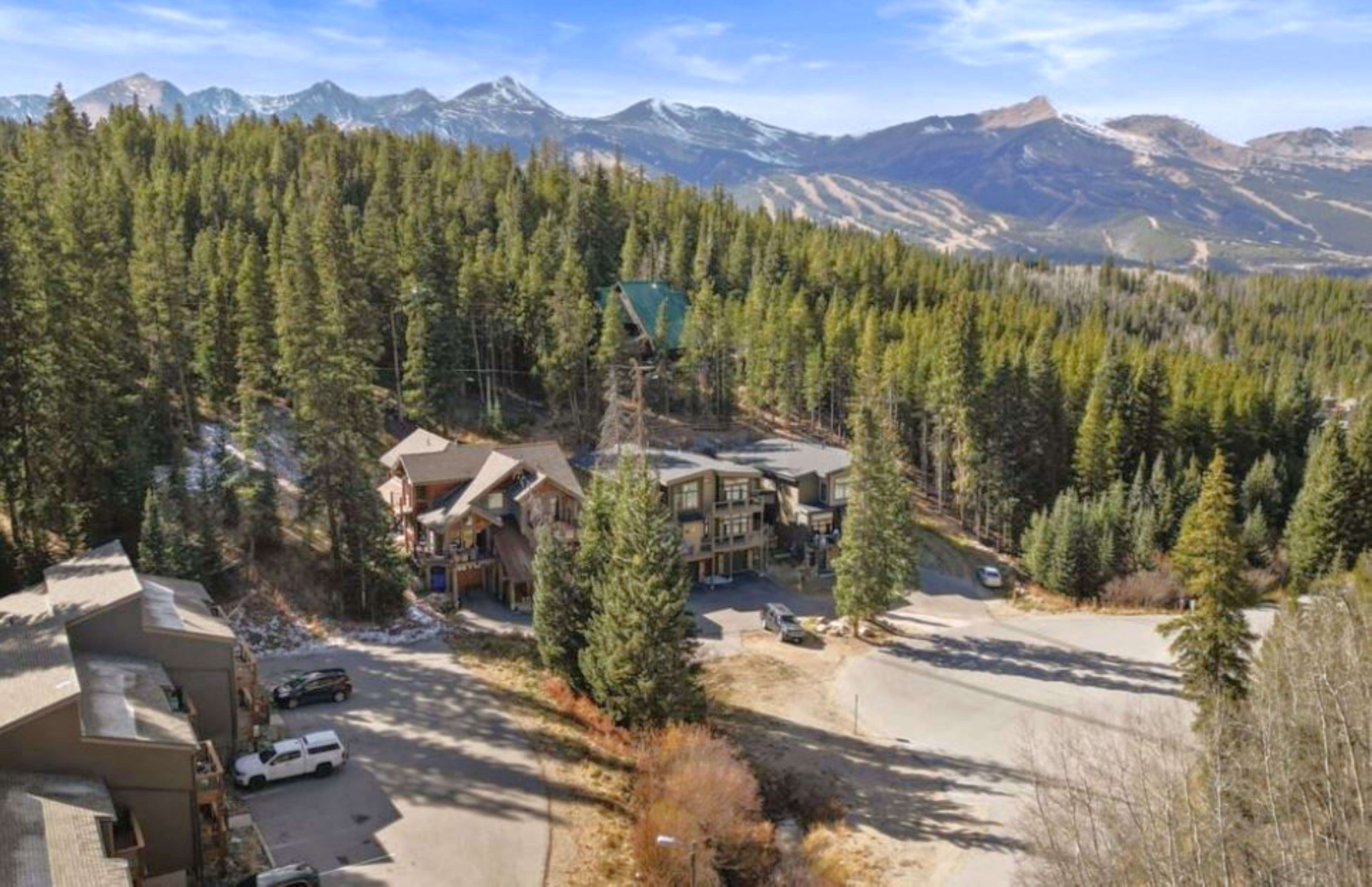 Baldy Mountain Basecamp - Pet Friendly! - Free Shuttle Access | Photo 43