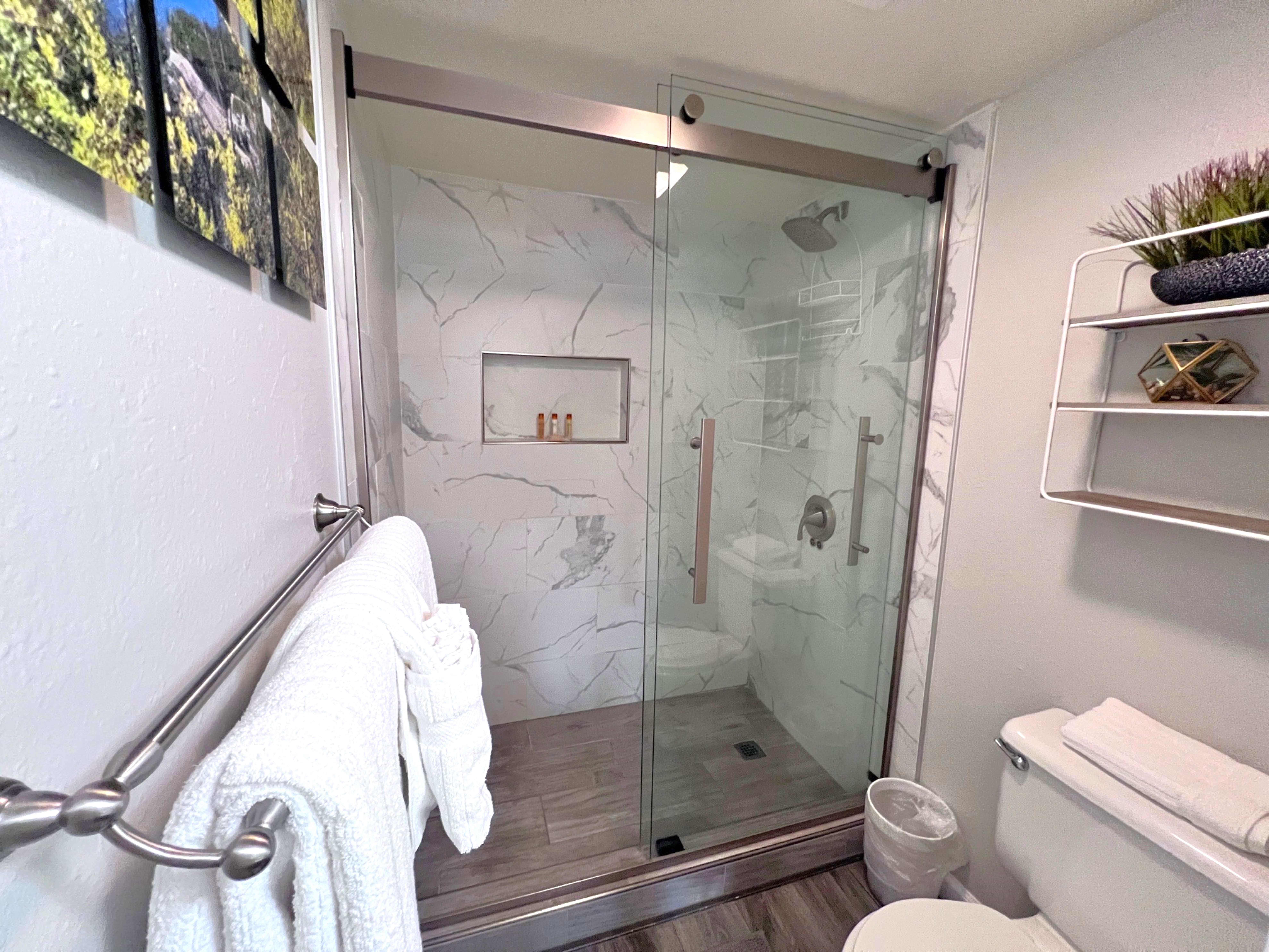 Baldy Mountain Basecamp - Pet Friendly! - Free Shuttle Access | Photo 33