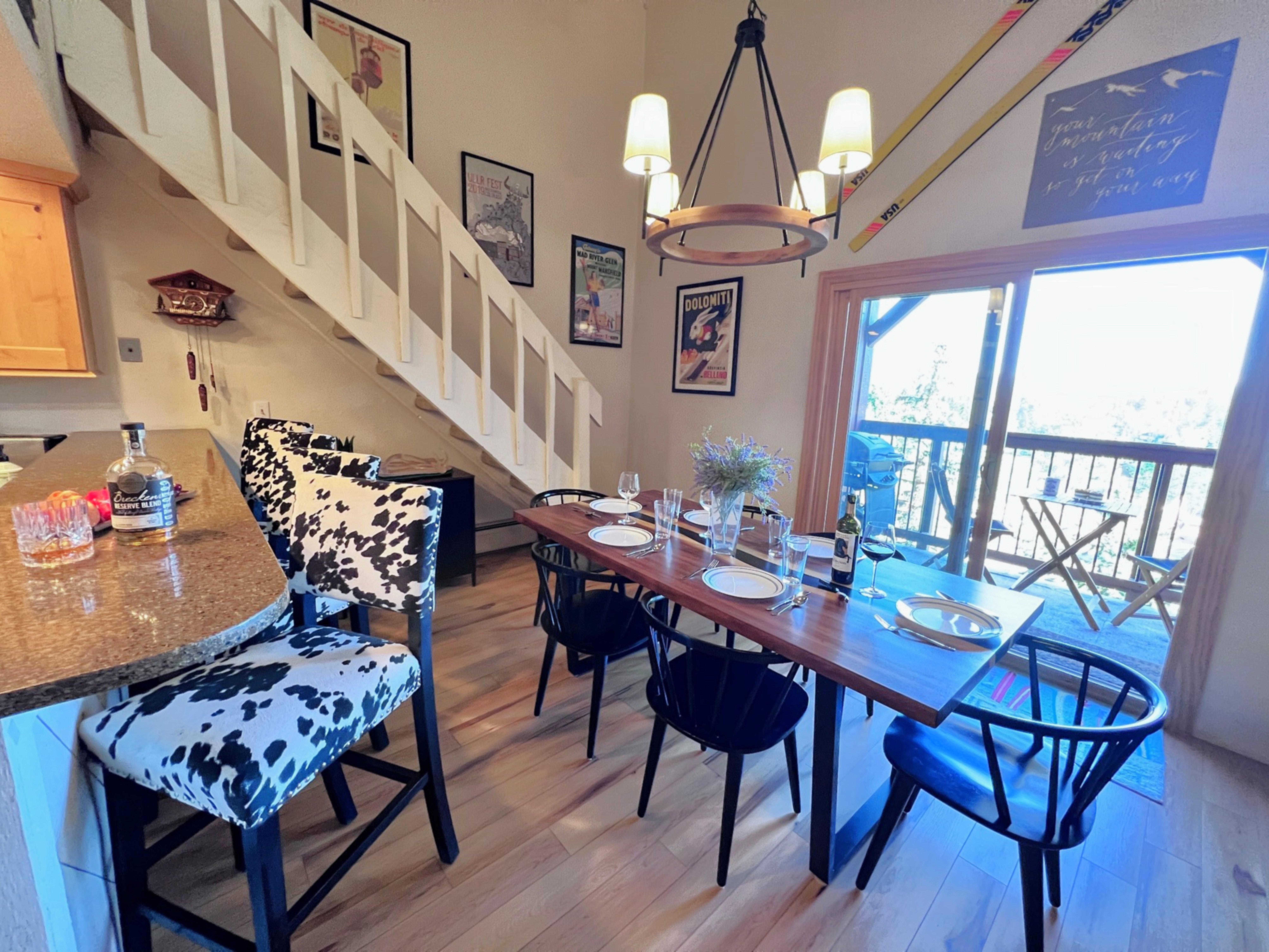Longbranch - 30+ day rental near Main St, Breck Slopes and Trails | Photo 2