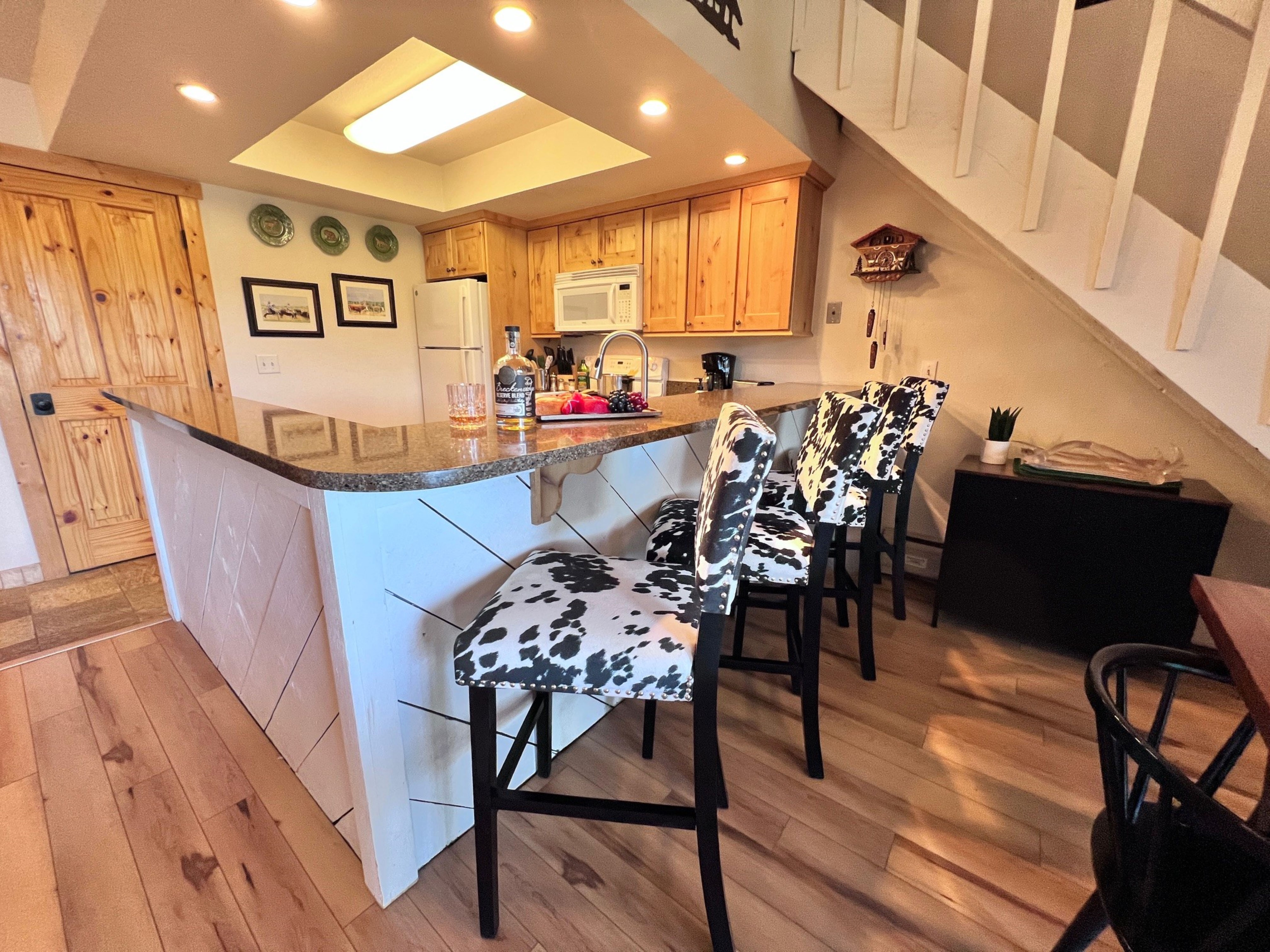 Longbranch - 30+ day rental near Main St, Breck Slopes and Trails | Photo 15