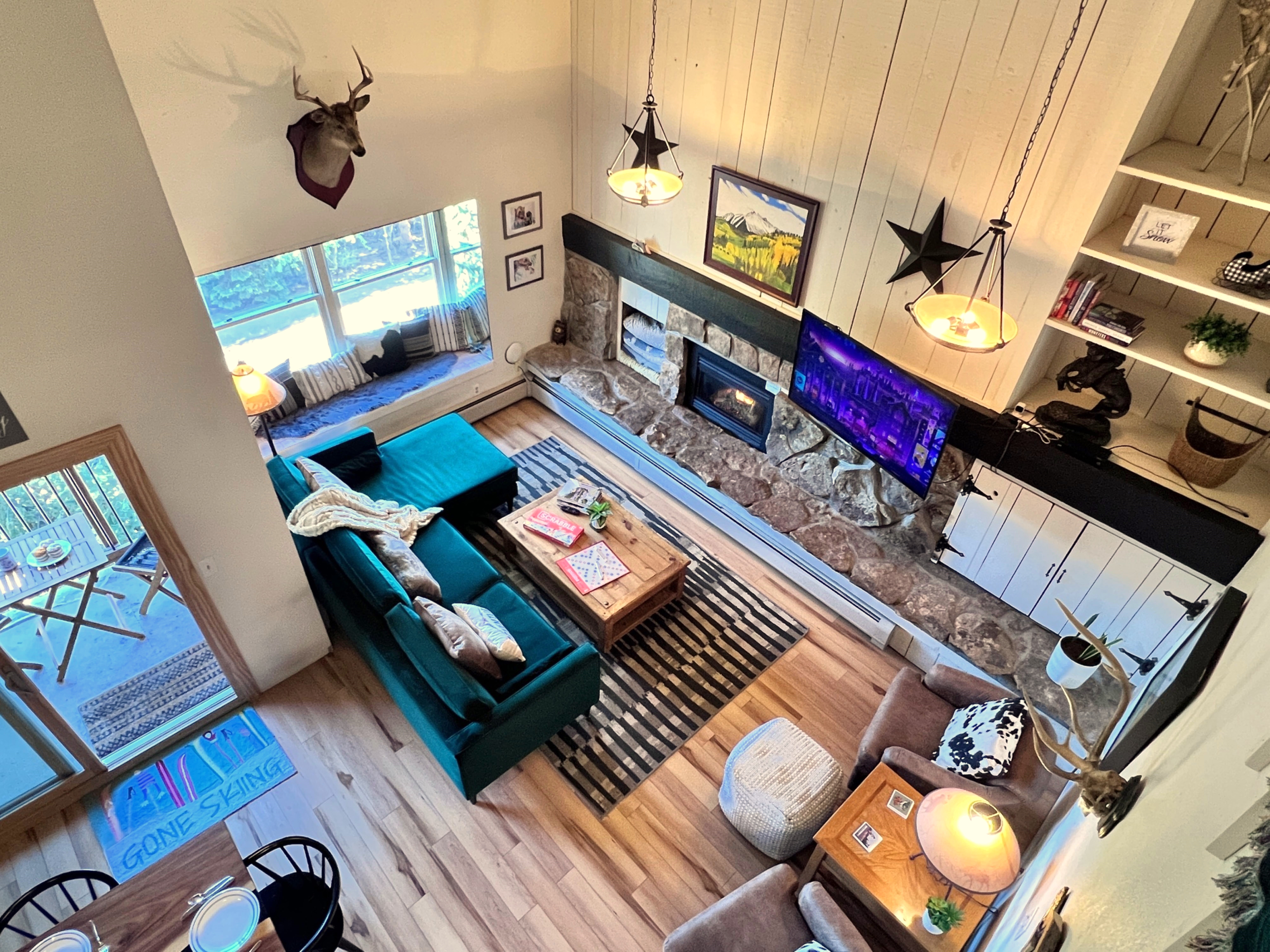 Longbranch - 30+ day rental near Main St, Breck Slopes and Trails | Photo 6