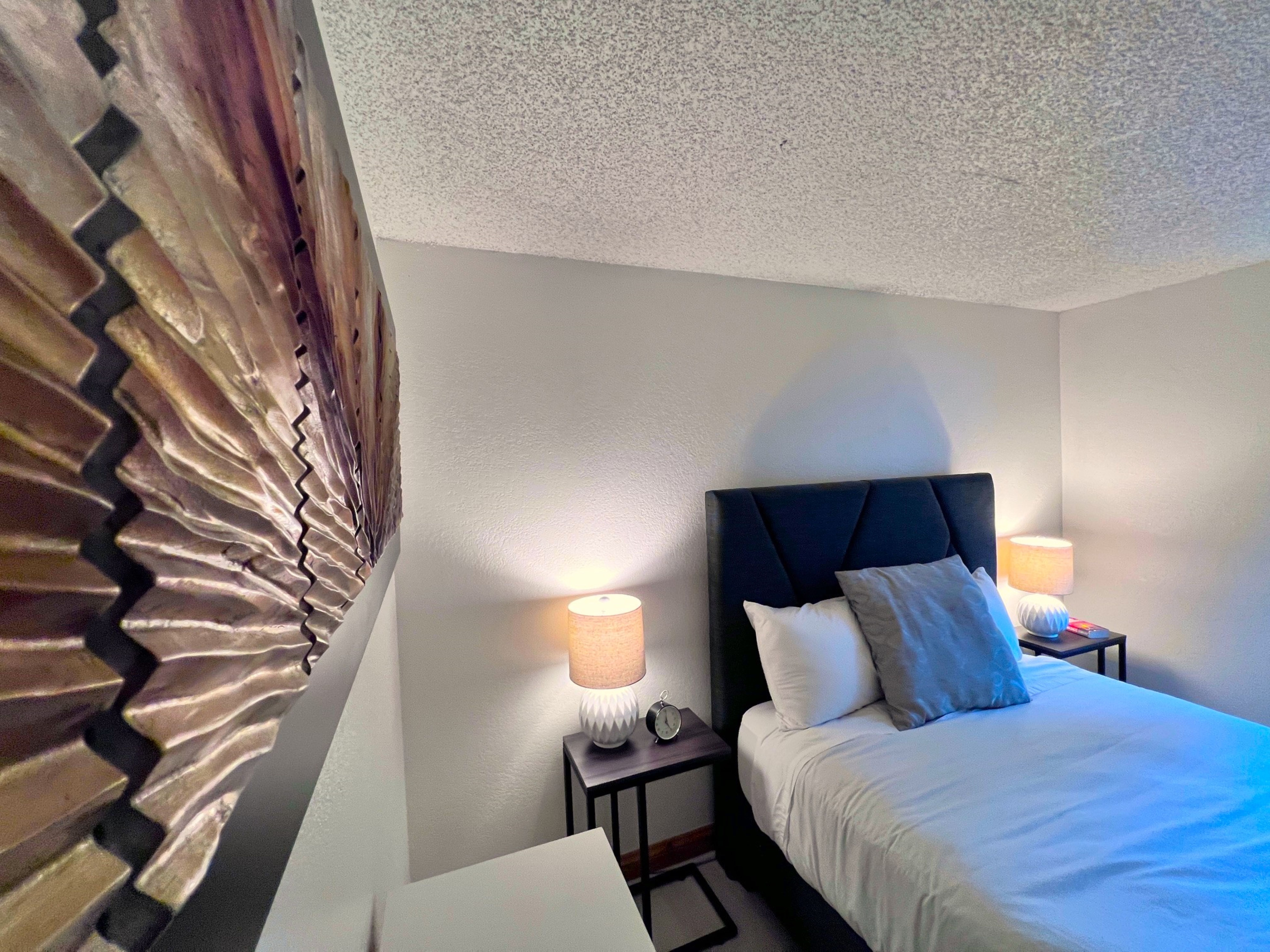 Mark IX Alpine Condo - Cozy Mtn Condo - 1 mile to Breck Main St + Slopes | Photo 19