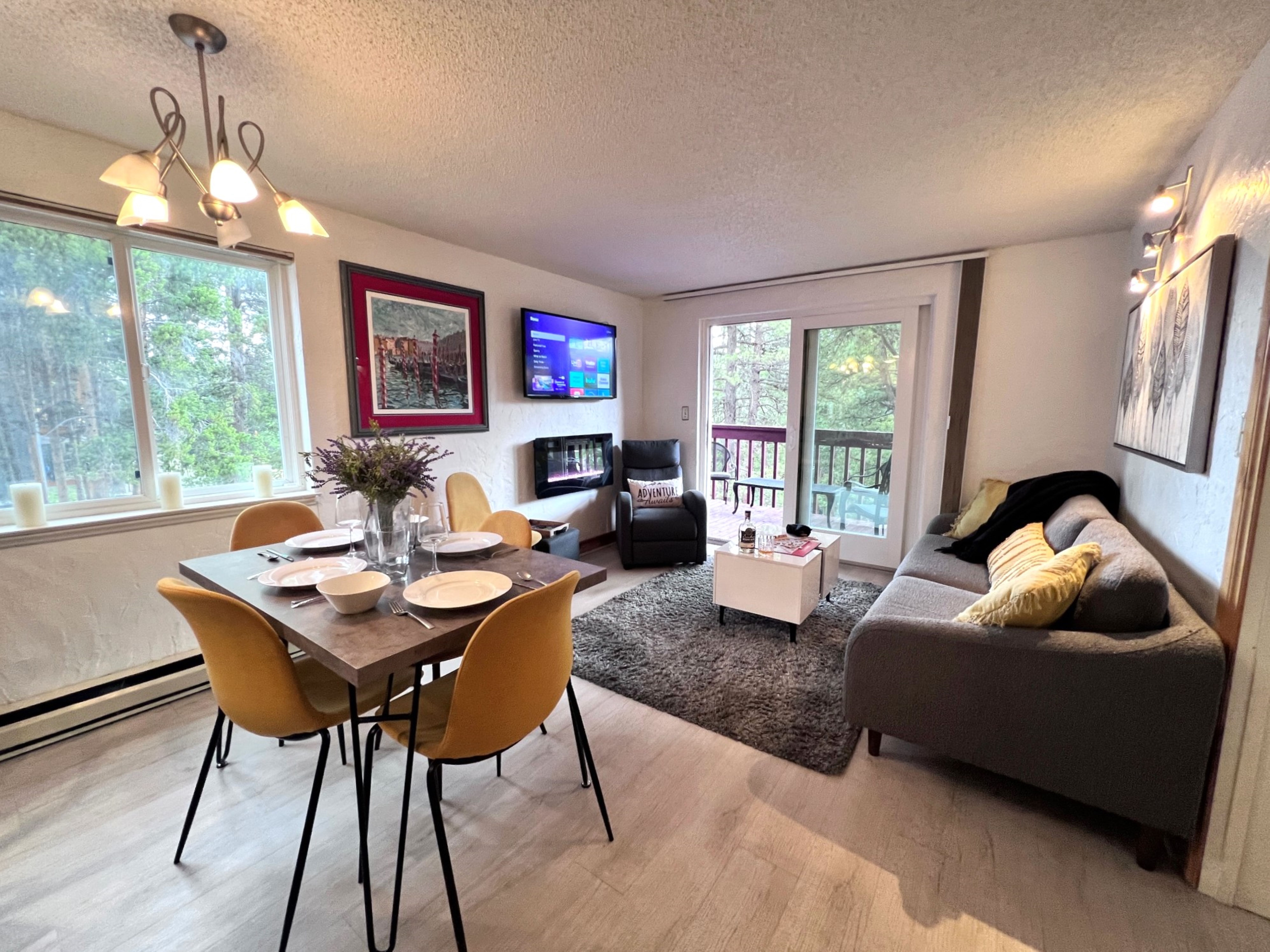Mark IX Alpine Condo - Cozy Mtn Condo - 1 mile to Breck Main St + Slopes
