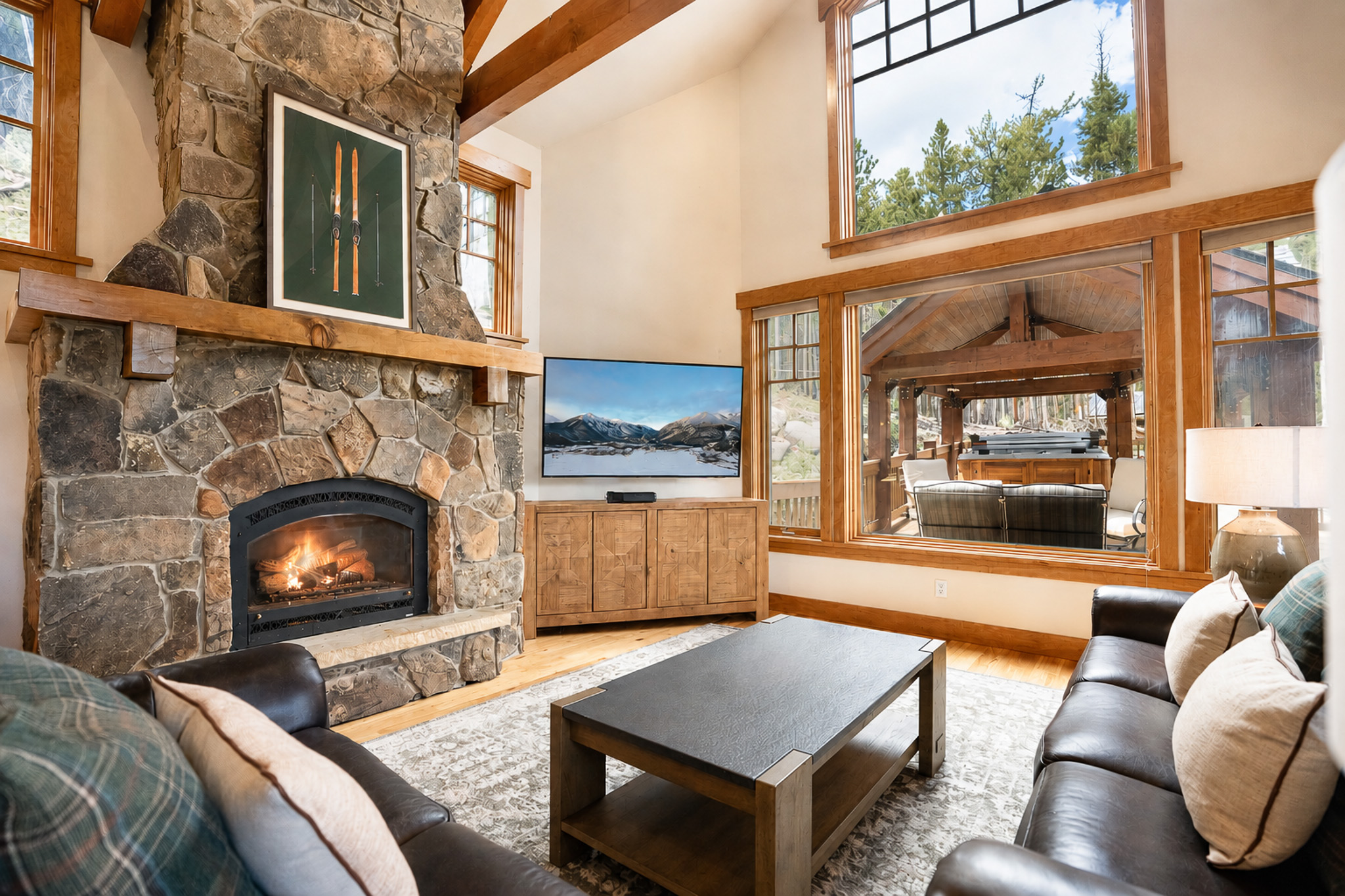 Moonstone Lodge - Hot Tub - Spacious | Photo 1