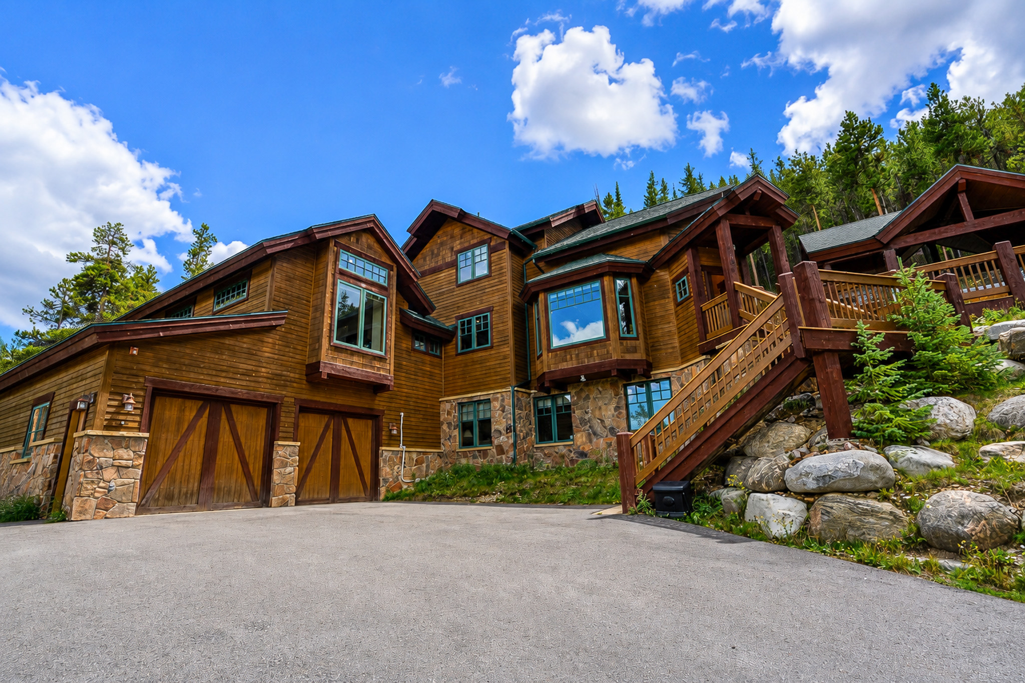 Moonstone Lodge - Hot Tub - Spacious | Photo 57