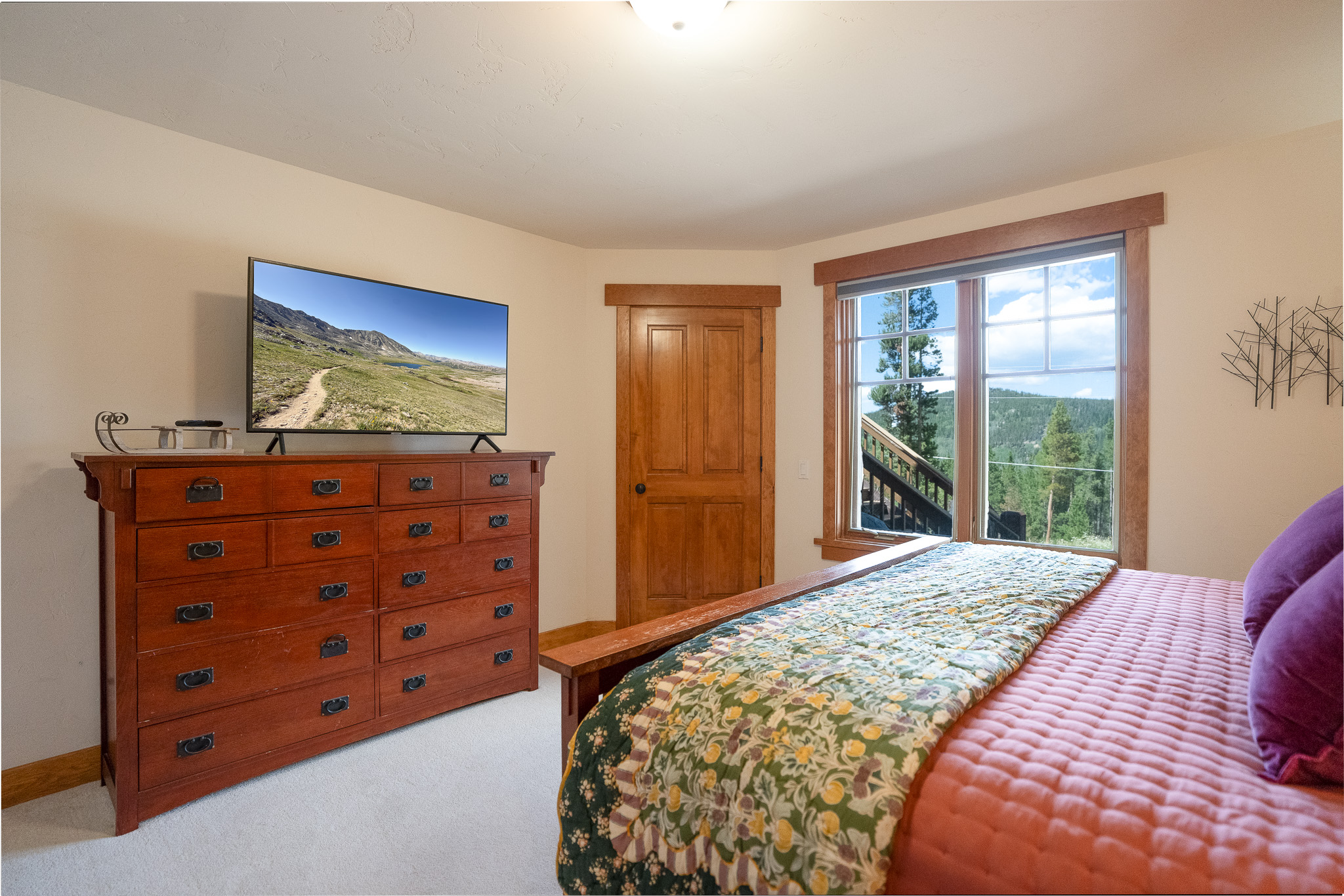 Moonstone Lodge - Hot Tub - Spacious | Photo 43