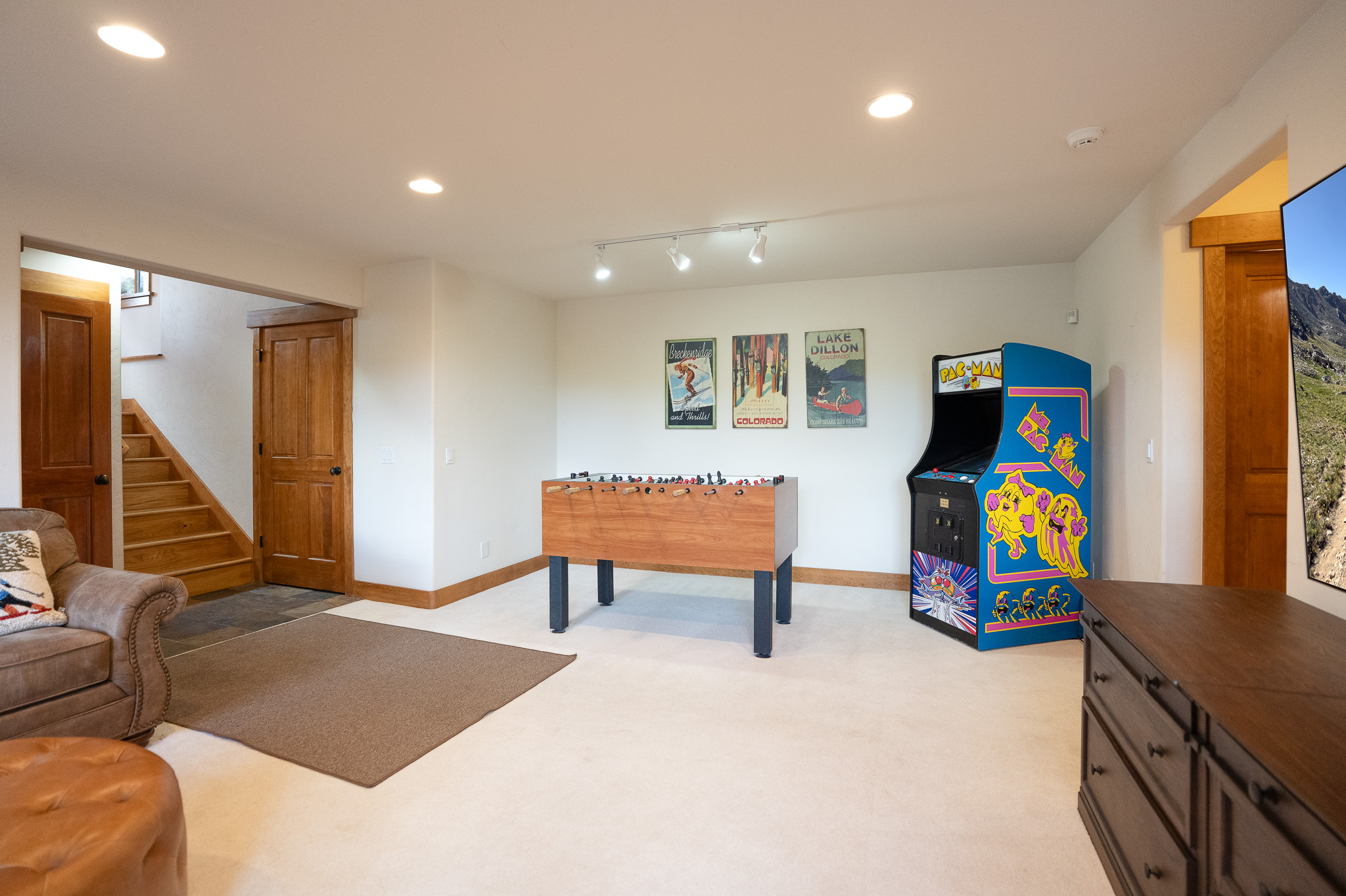 Moonstone Lodge - Hot Tub - Spacious | Photo 35
