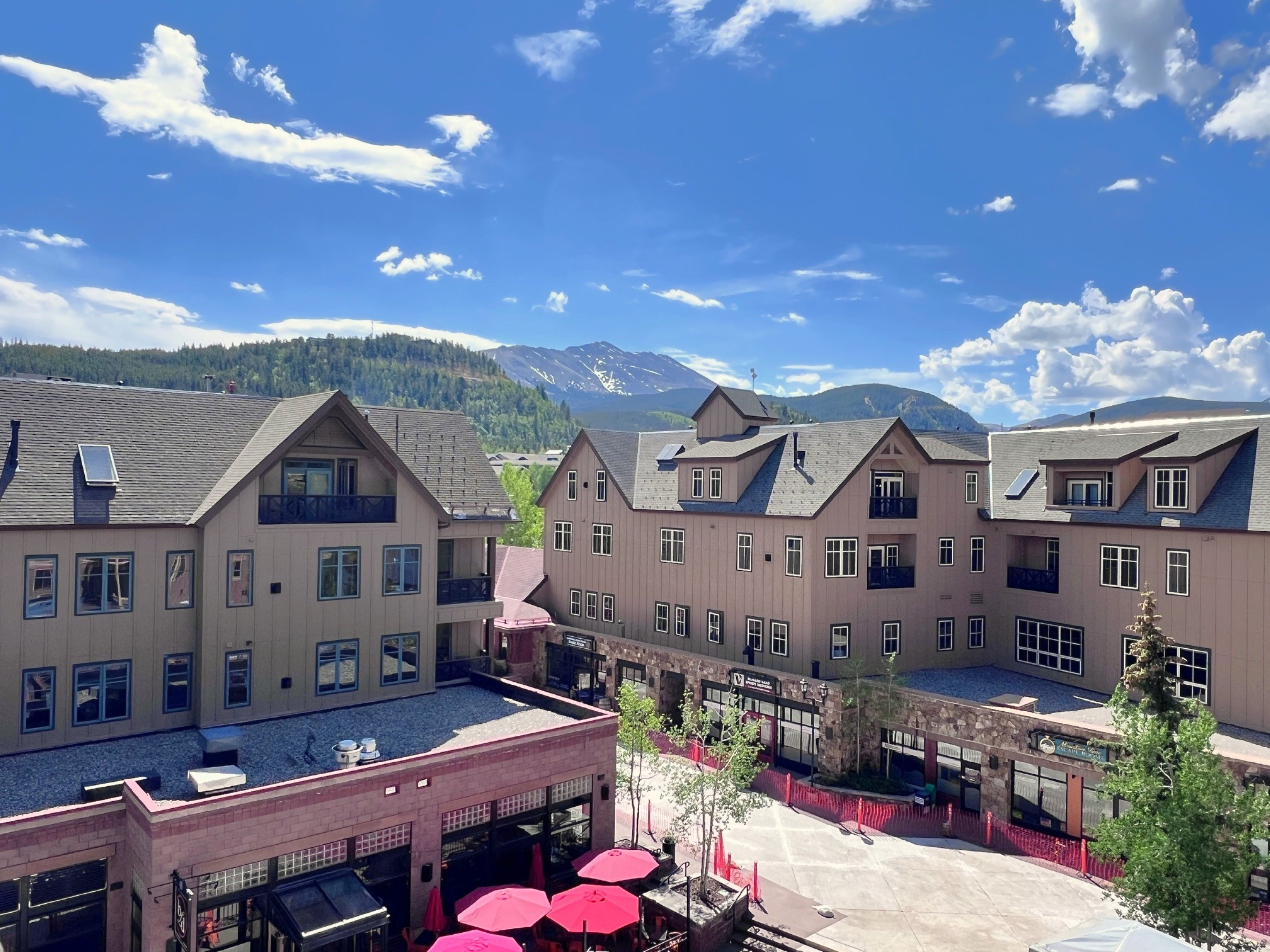 Main Street Station Quicksilver Condo - Steps to Slopes - Pool & Hot Tubs | Photo 36