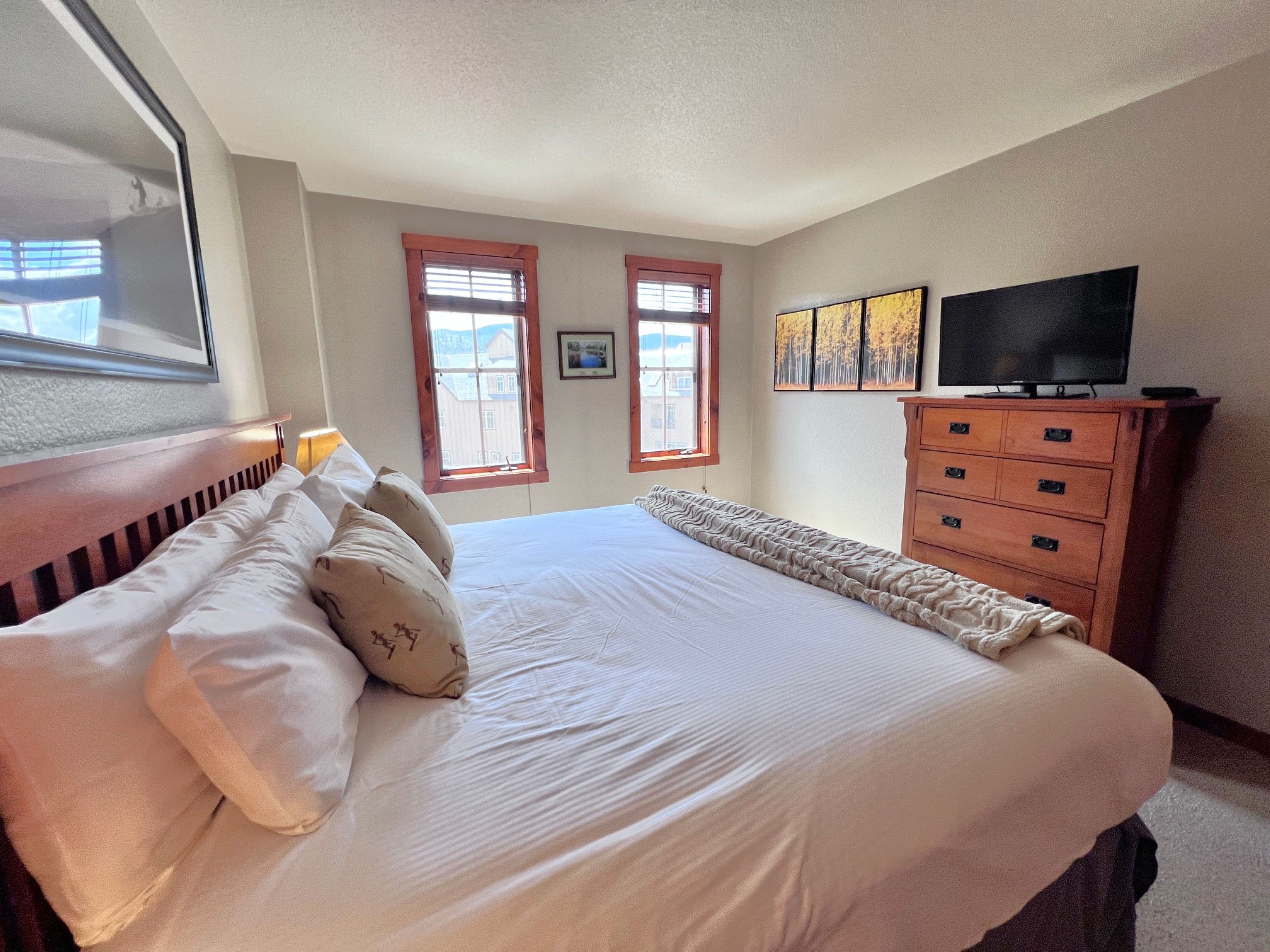 Main Street Station Quicksilver Condo - Steps to Slopes - Pool & Hot Tubs | Photo 19