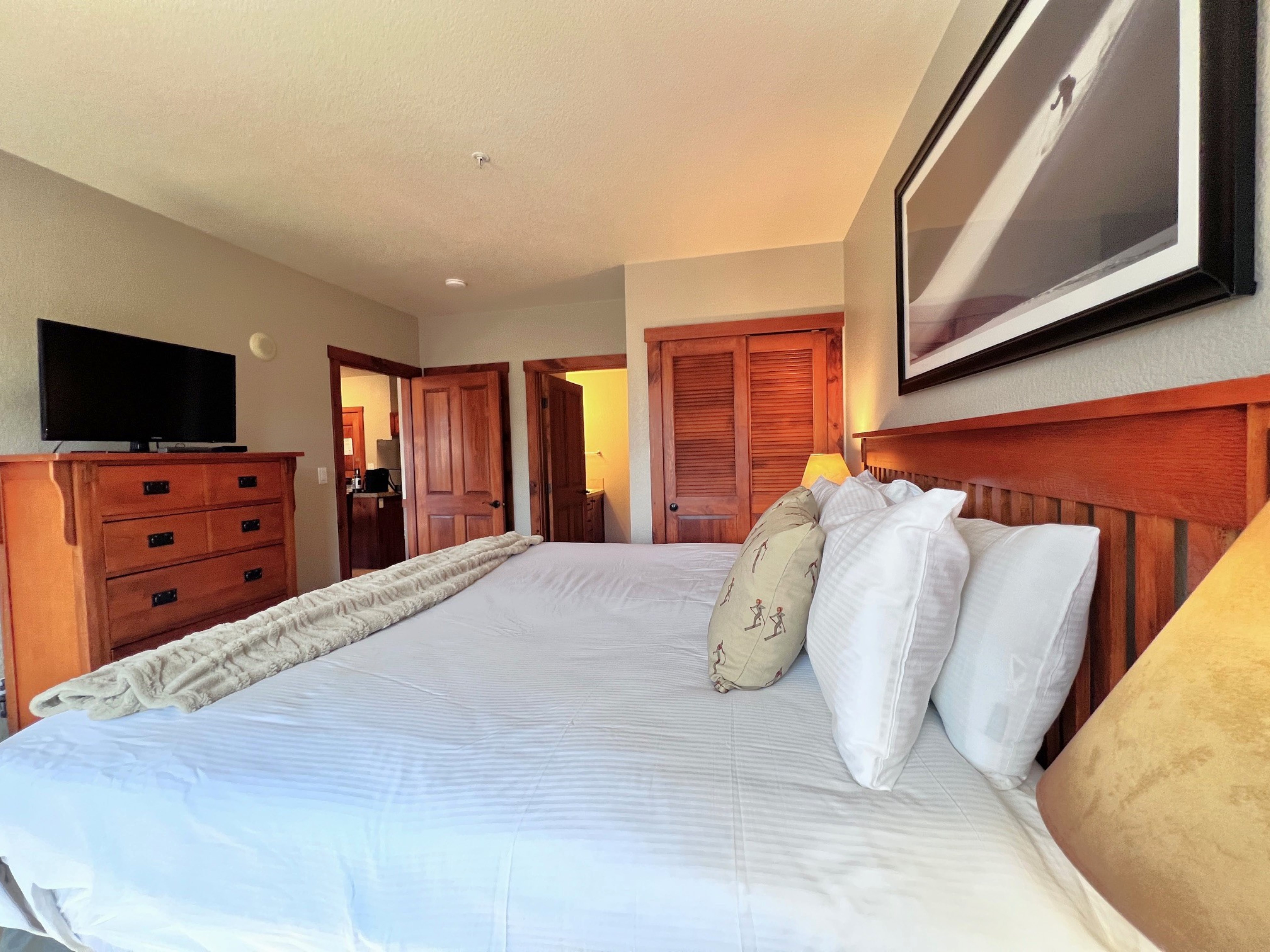 Main Street Station Quicksilver Condo - Steps to Slopes - Pool & Hot Tubs | Photo 20