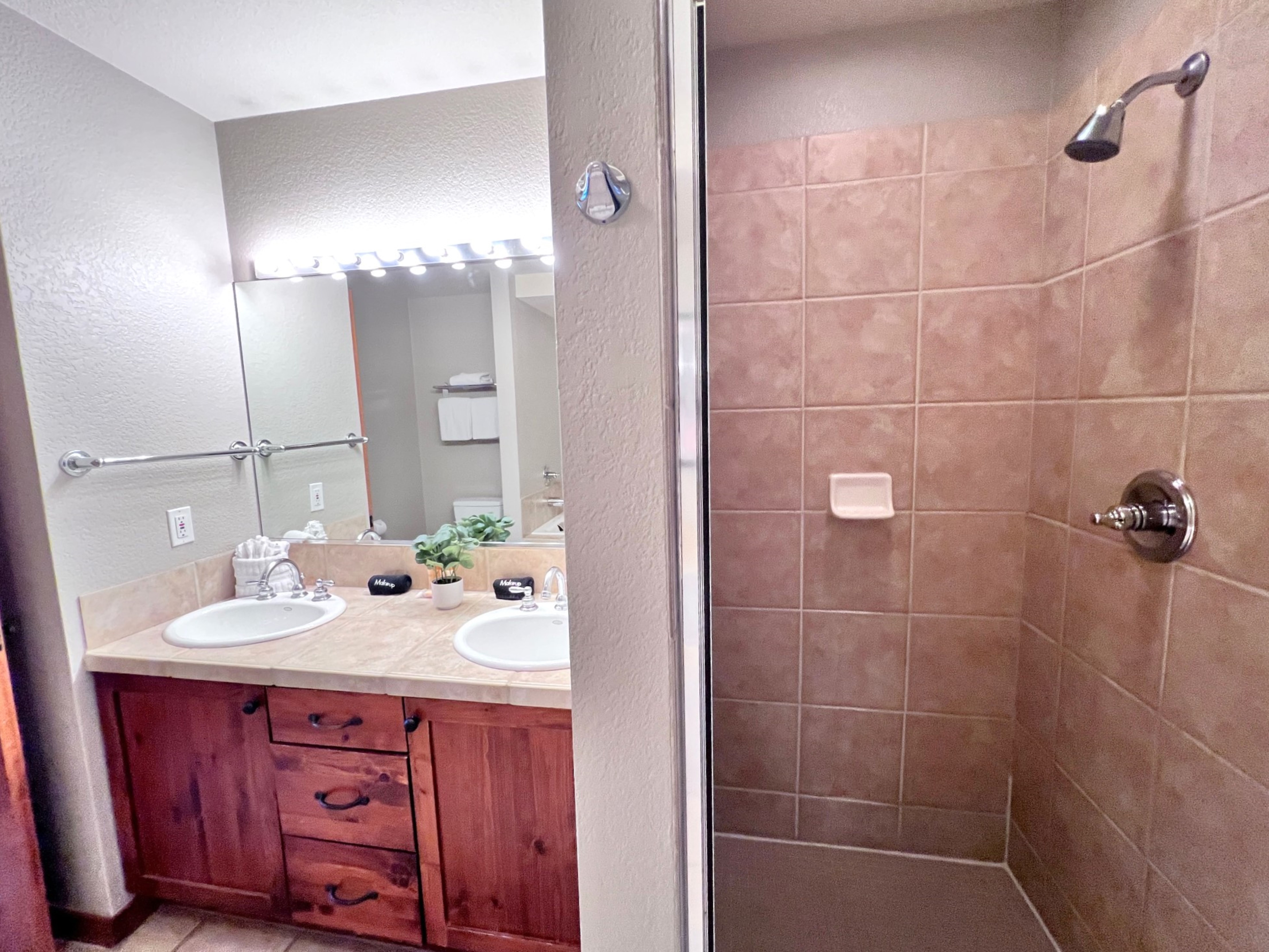 Main Street Station Quicksilver Condo - Steps to Slopes - Pool & Hot Tubs | Photo 24