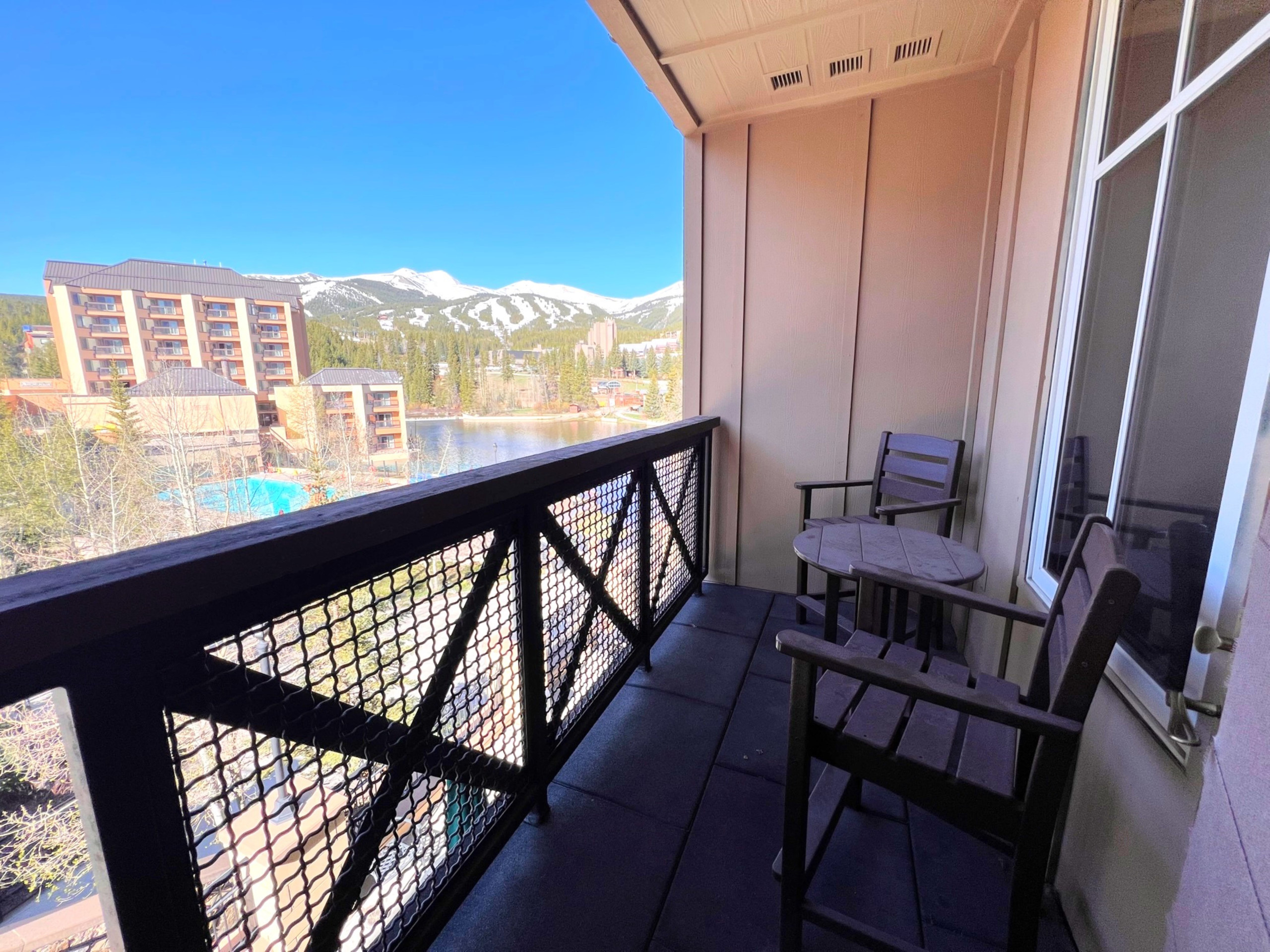 Main Street Station - Views! - Pool+ Hot Tubs - Walk to Lift | Photo 3