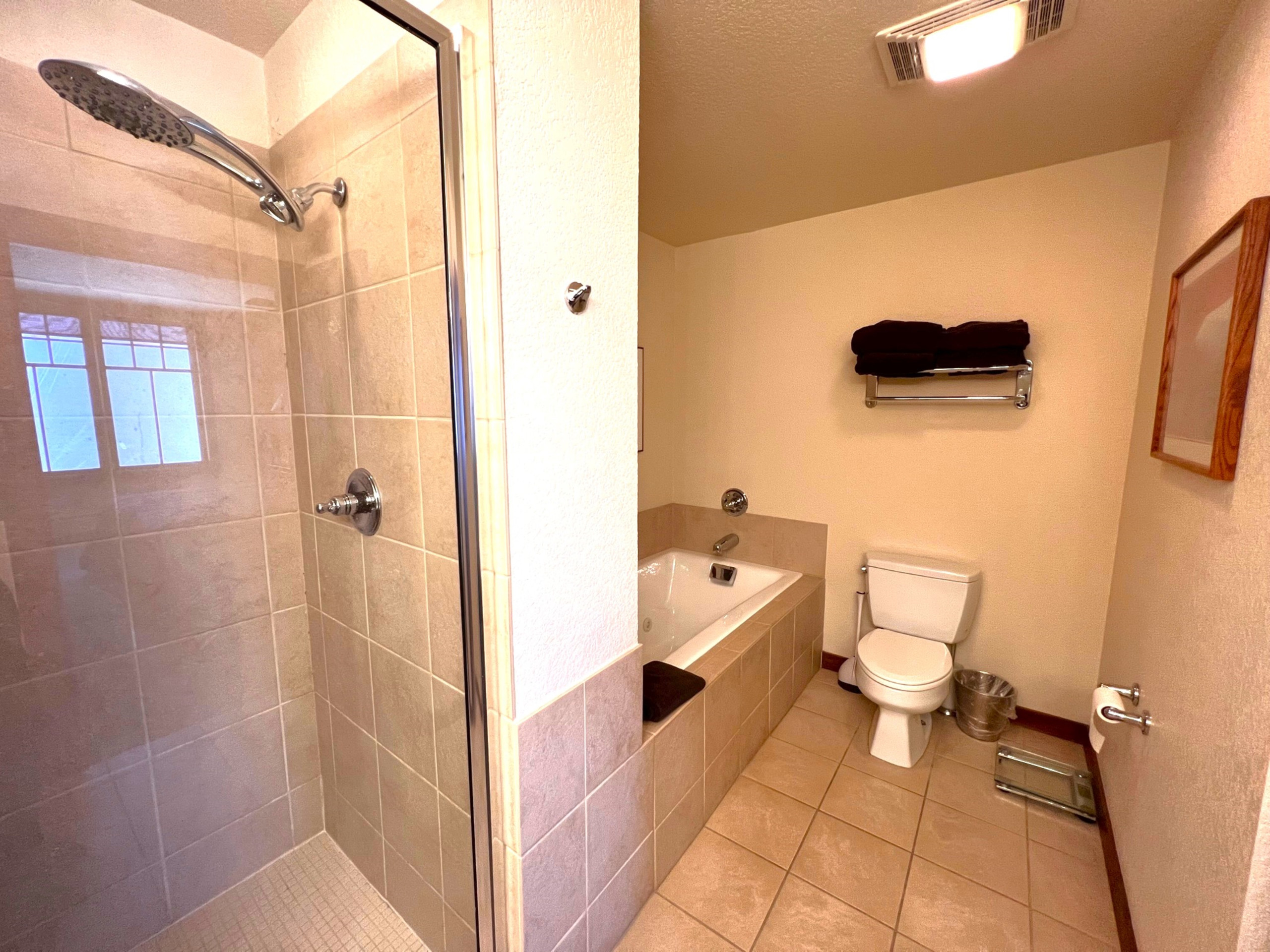 Main Street Station - Views! - Pool+ Hot Tubs - Walk to Lift | Photo 36