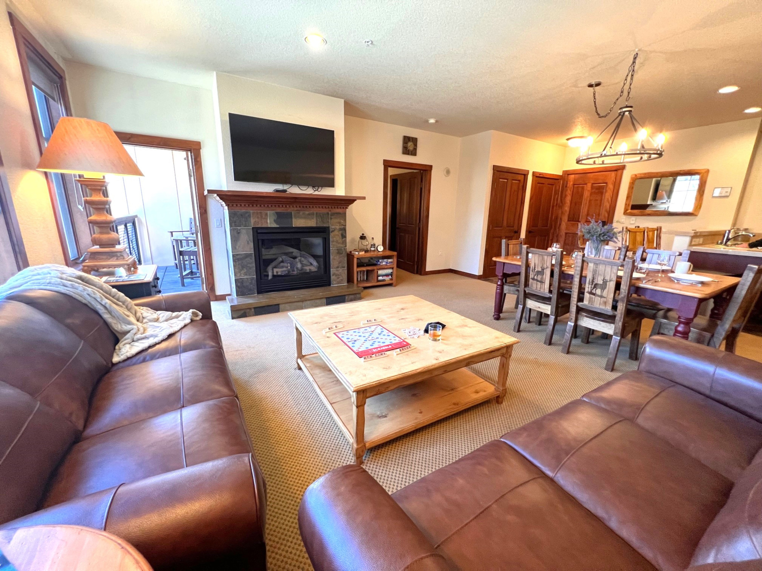 Main Street Station - Views! - Pool+ Hot Tubs - Walk to Lift | Photo 10