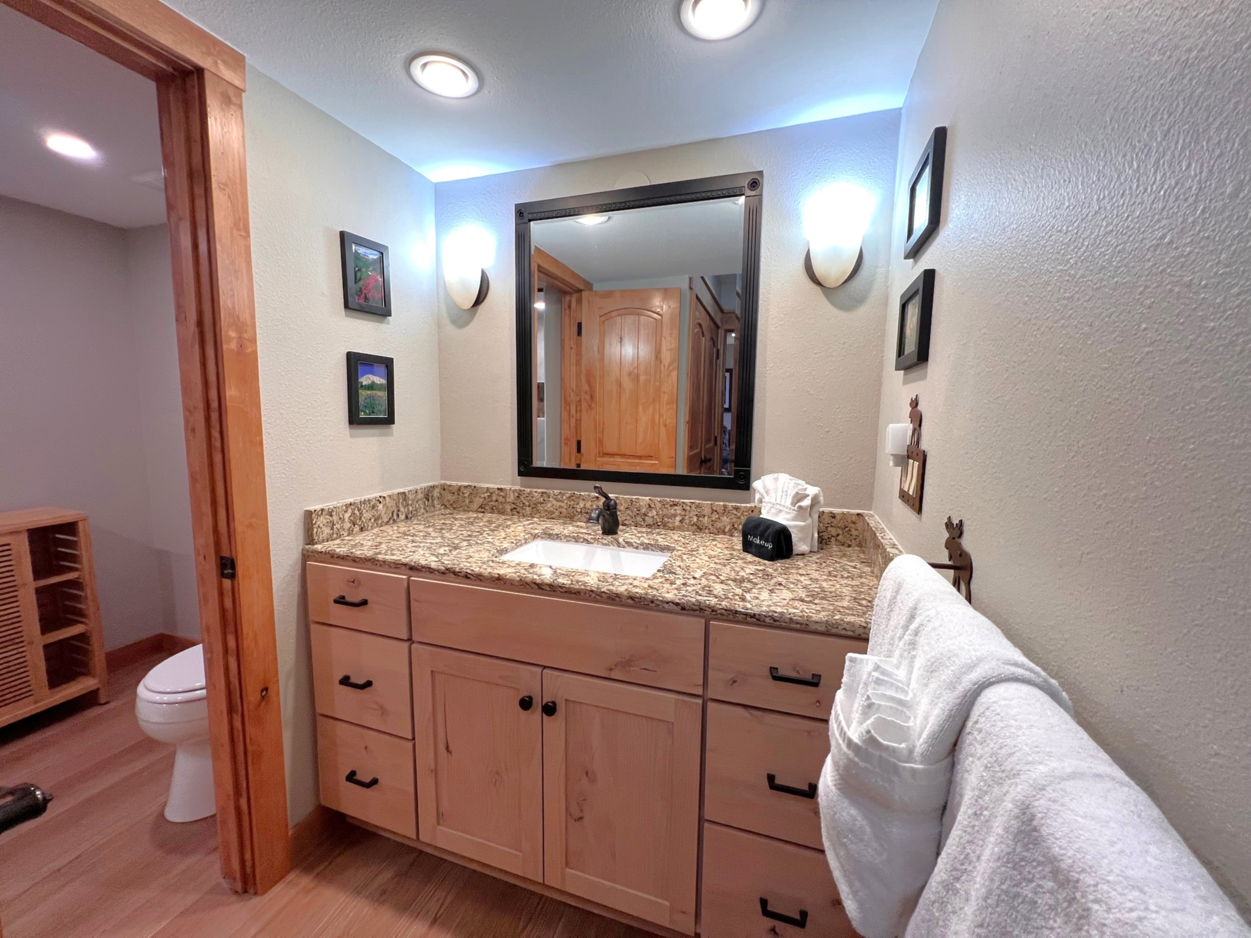 Walk to Main St. - Near Snowflake Lift - Hot Tubs+Pool | Photo 21