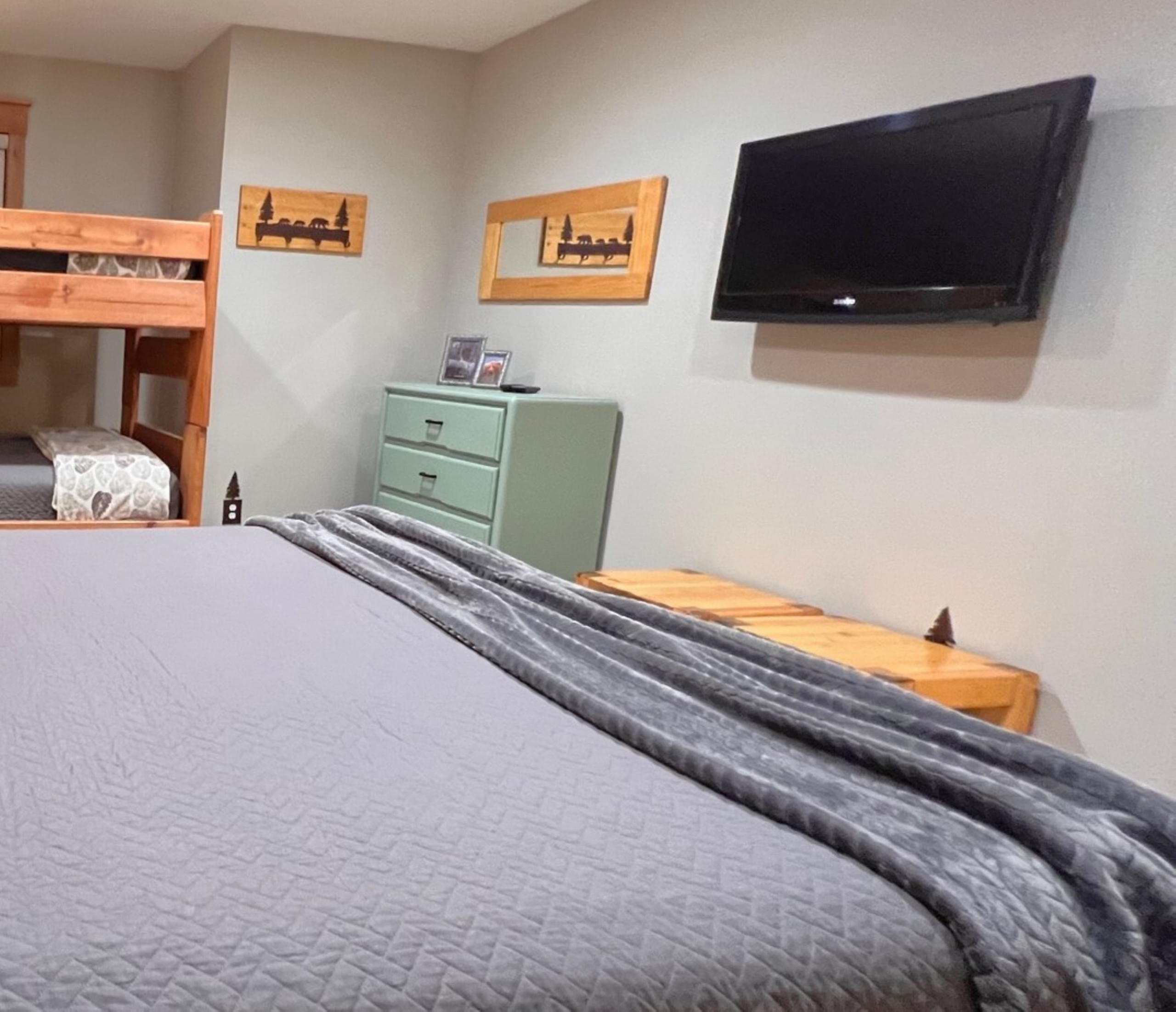Walk to Main St. - Near Snowflake Lift - Hot Tubs+Pool | Photo 25