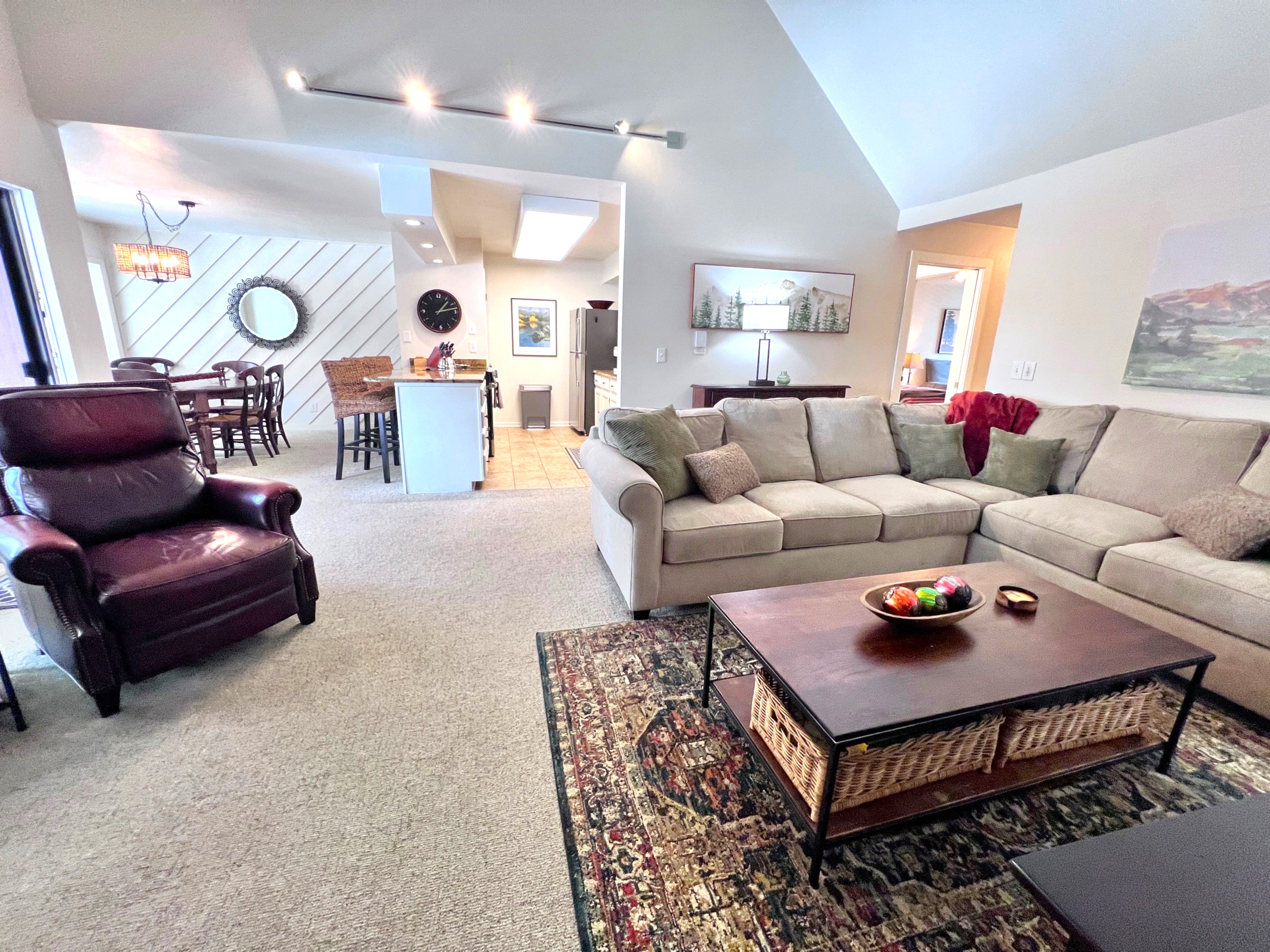 Park Place Aspen Condo - Walk to Main St. - Snowflake Lift - Pool+Hot Tubs | Photo 13
