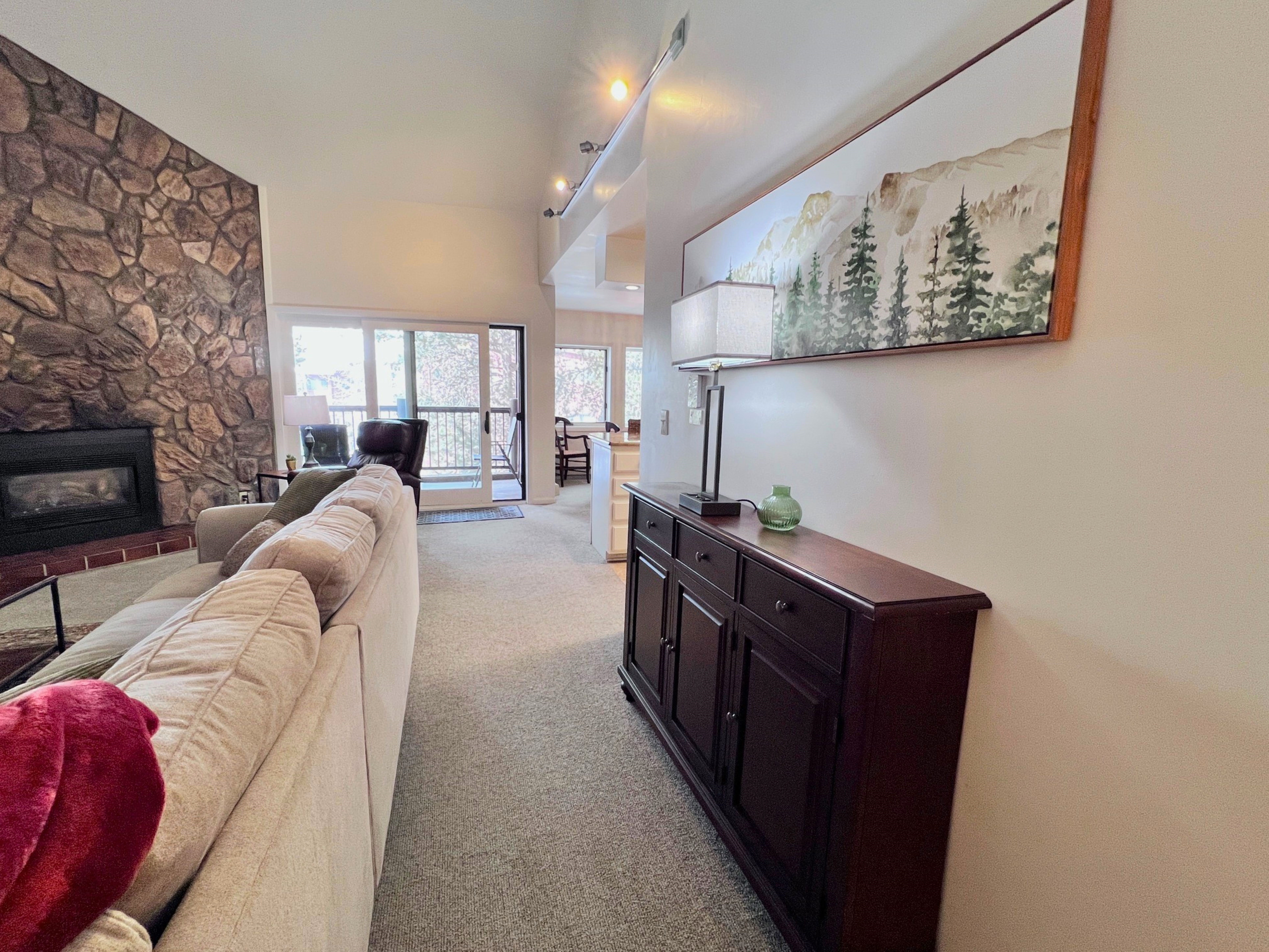 Park Place Aspen Condo - Walk to Main St. - Snowflake Lift - Pool+Hot Tubs | Photo 24