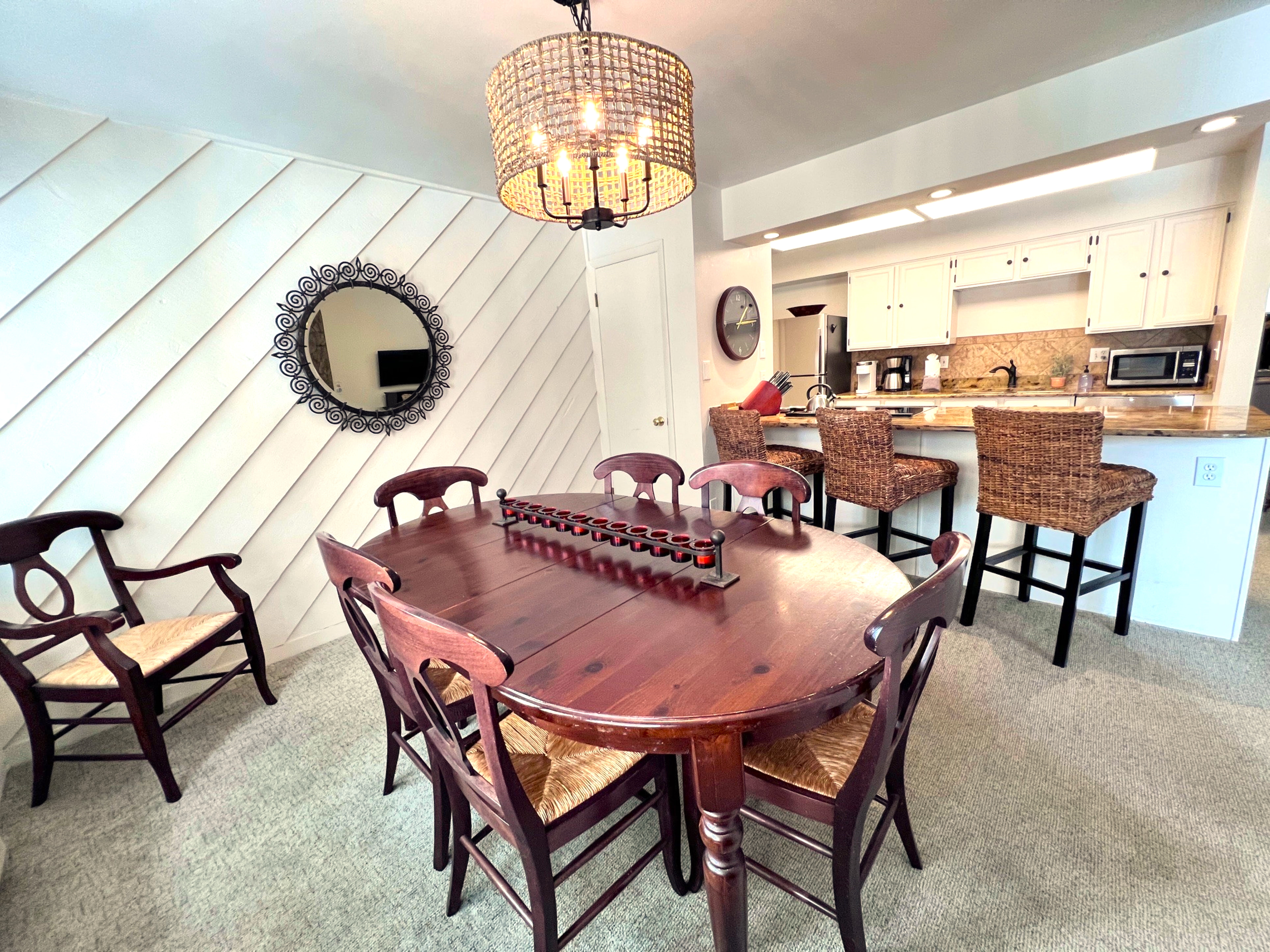Park Place Aspen Condo - Walk to Main St. - Snowflake Lift - Pool+Hot Tubs | Photo 18