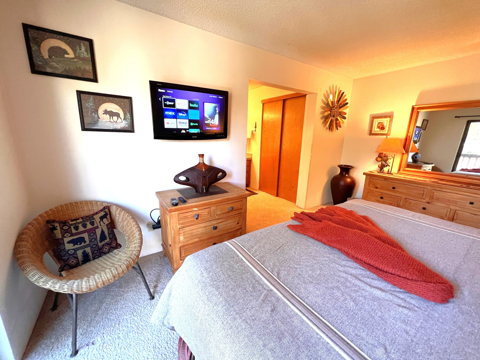 Pine Ridge Peak Condo - Walk to Main St + Snowflake Lift - Pool + Hot Tubs | Photo 18