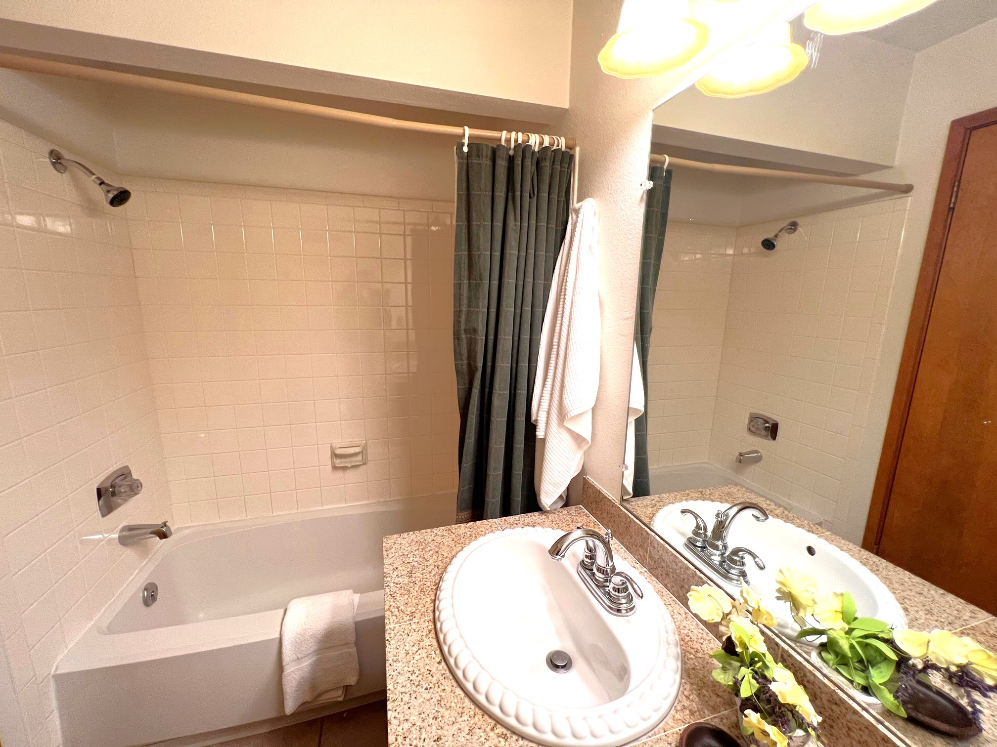 Pine Ridge Peak Condo - Walk to Main St + Snowflake Lift - Pool + Hot Tubs | Photo 27