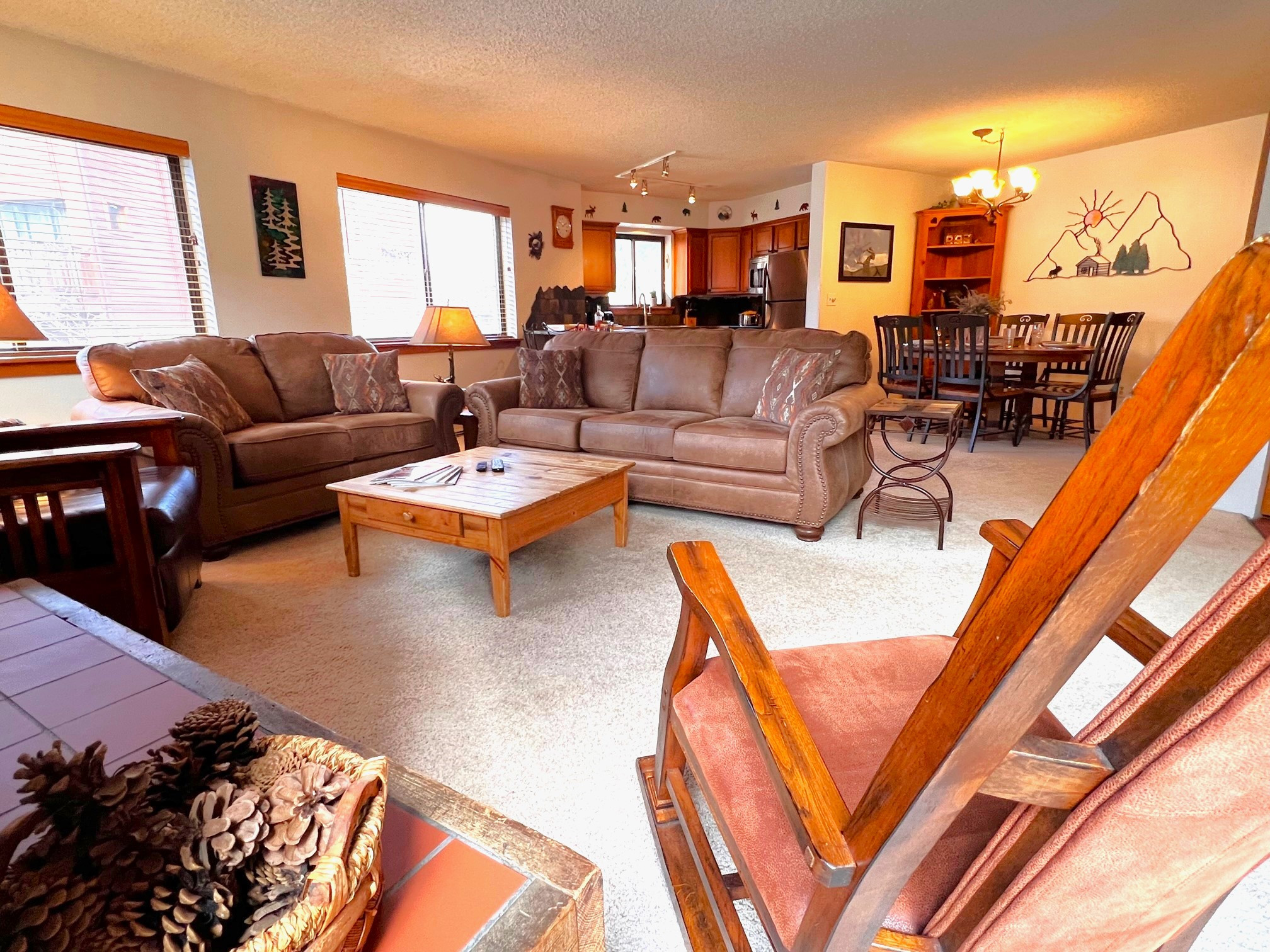Pine Ridge Peak Condo - Walk to Main St + Snowflake Lift - Pool + Hot Tubs | Photo 6