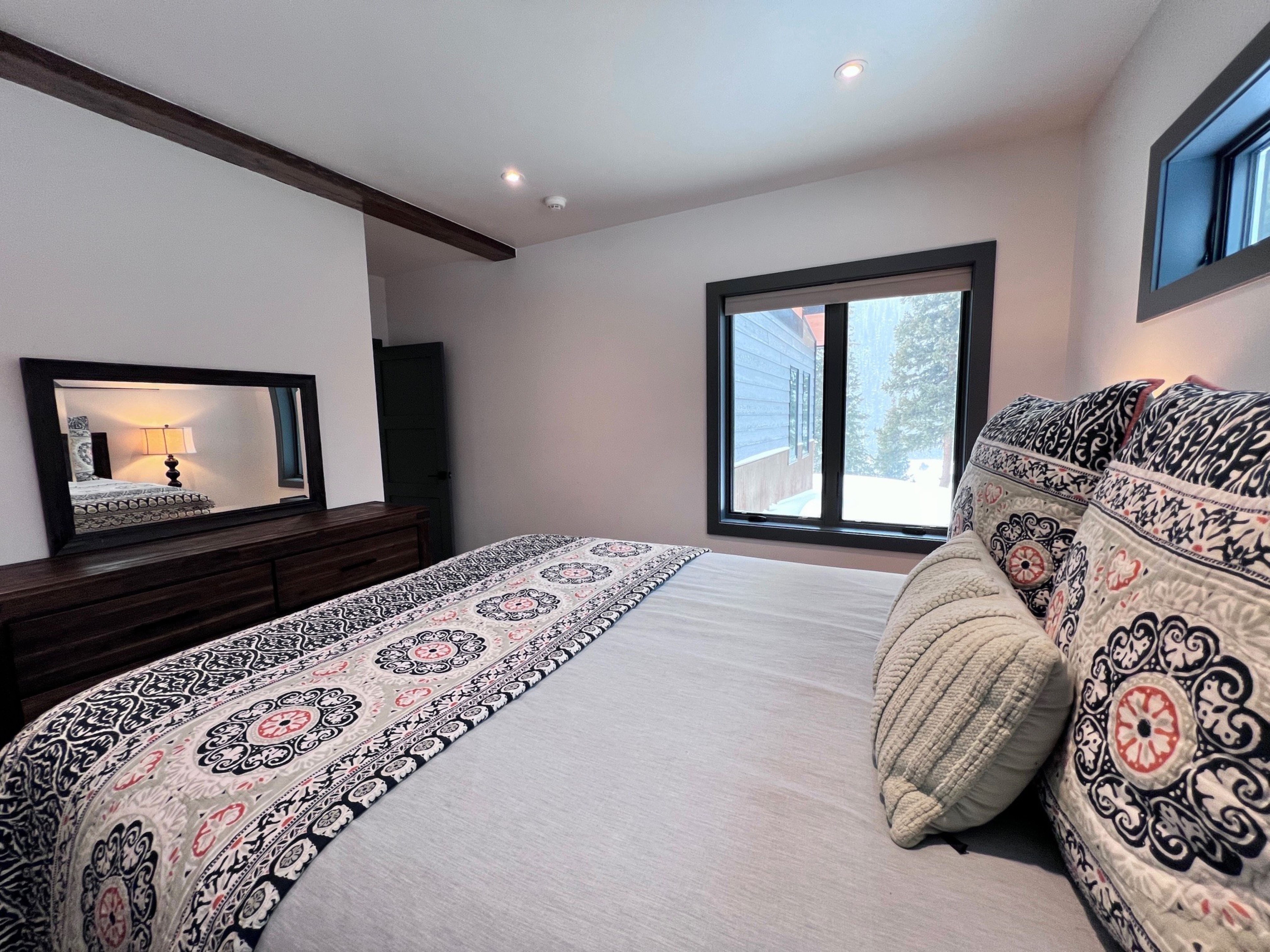 Vista Azul Hideaway - Private Hot Tub - Mountain Views | Photo 16