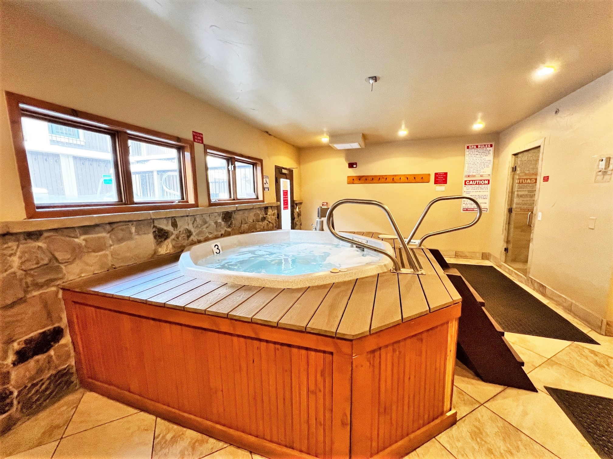 Riverbend Liftside Condo - Ski In/Out - Snowflake Lift - Pool+Hot Tub | Photo 29